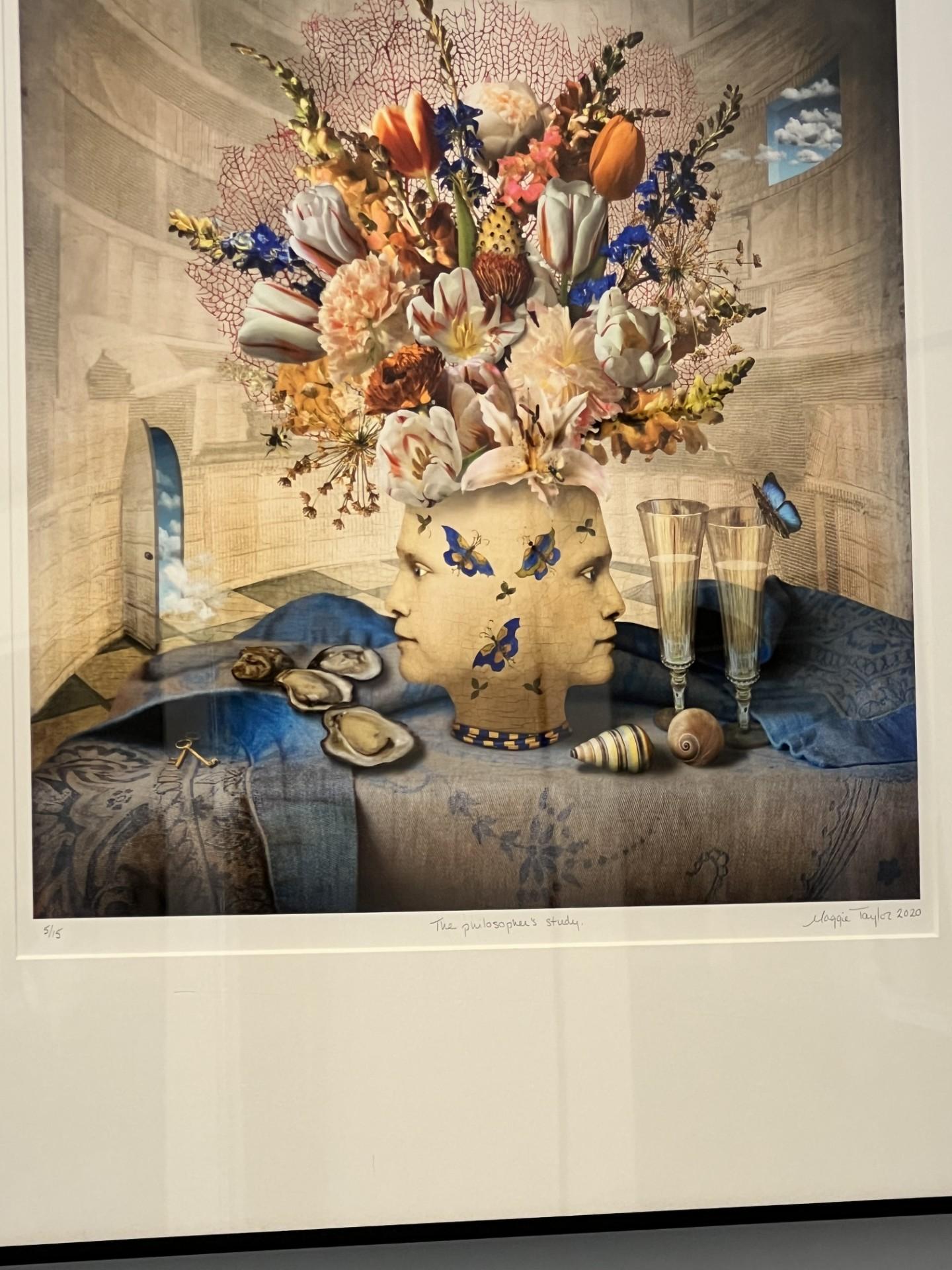 The philosopher's study. (Surrealismus), Photograph, von Maggie Taylor