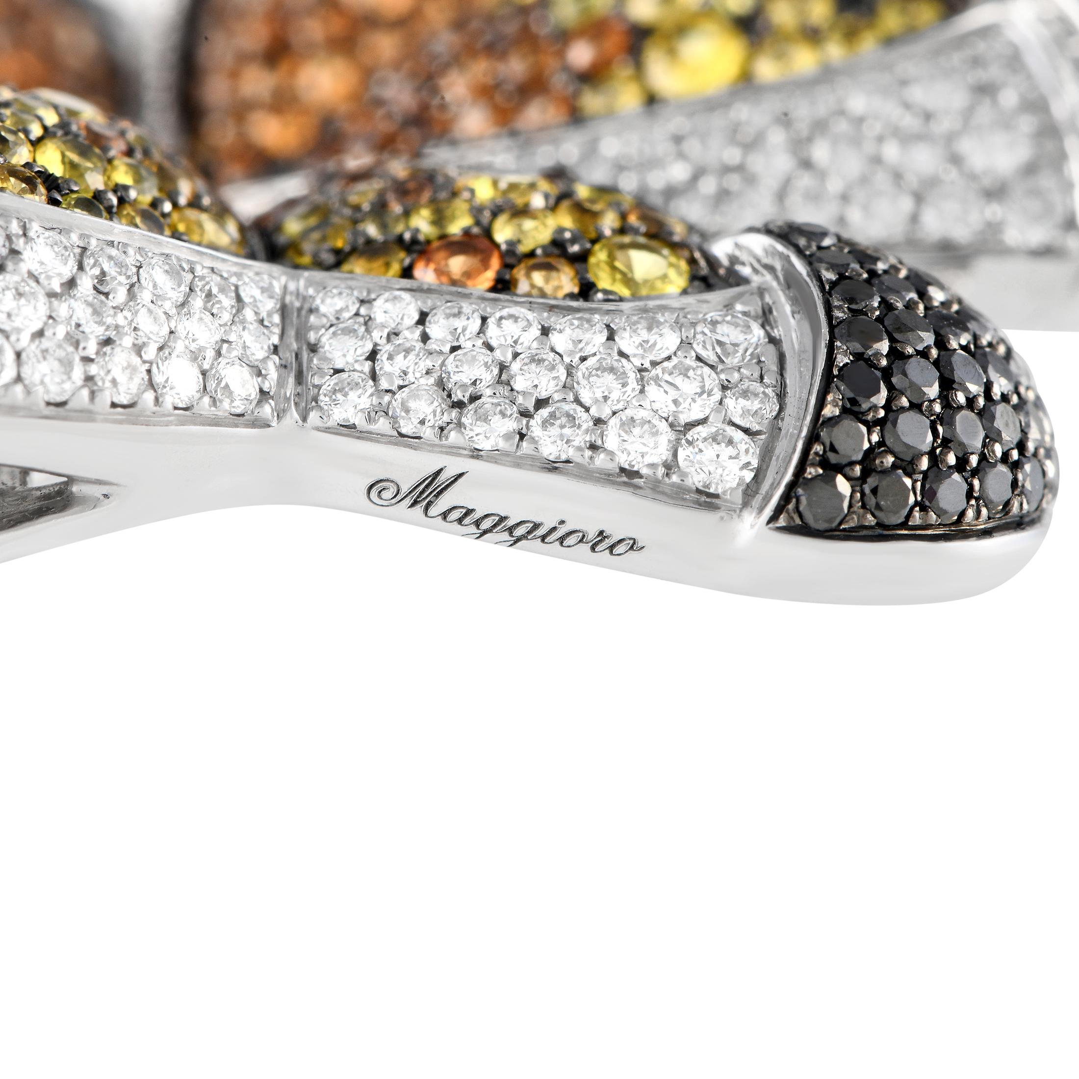 Maggioro 18K Weißgold 3,81ct Schwarz-Weiß Diamant & Saphir Schmetterling Halskette (Rundschliff) im Angebot