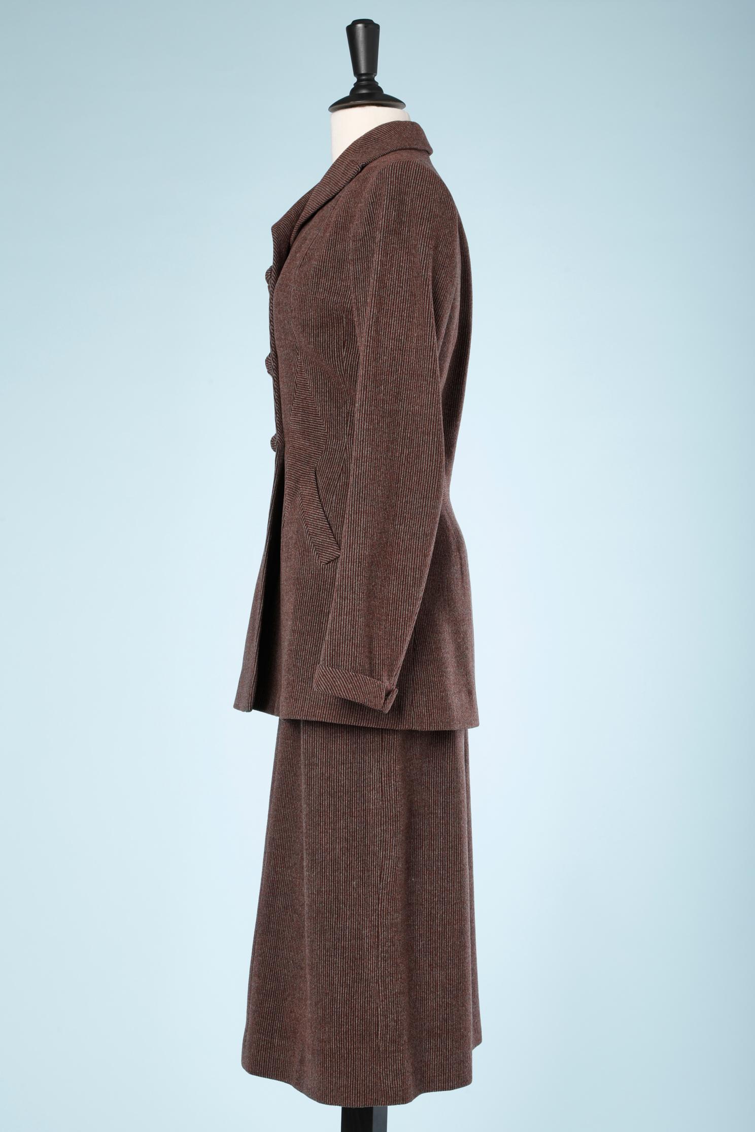 Maggy Rouff numbered Skirt-suit Circa 1940  In Excellent Condition For Sale In Saint-Ouen-Sur-Seine, FR