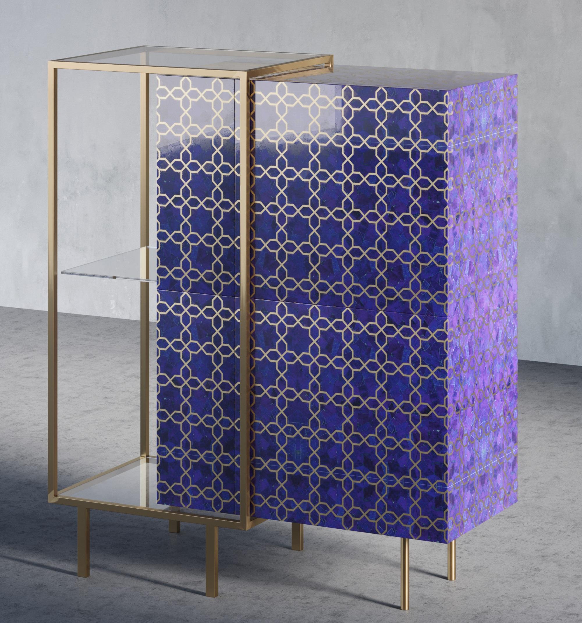 The deep blue color of Lapiz Lazuli stone creates a rich and opulent feel, while the intricate pattern in Brass adds a sense of movement and energy to the design. Lapis Lazuli has been used in traditional medicine and is believed to have healing