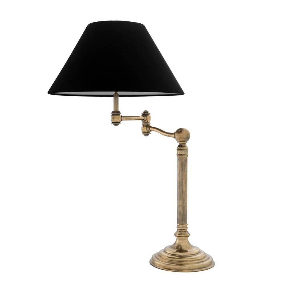 Table lamp Magic Arm with structure in antique
brass finish, with swing arm and black velvet shade
included. One bulb, lamp holder type E27, max 40 watt.
Bulb not included.
Also available in nickel finish.
Also available in floor lamp Magic