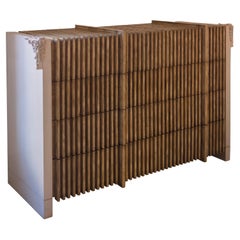 Commodes and Chests of Drawers