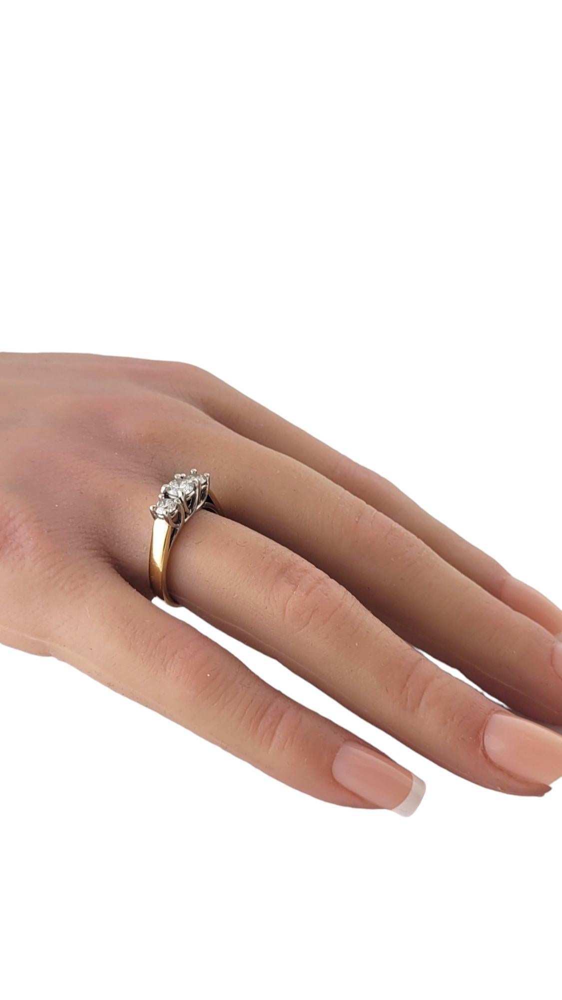 Bague Magic Glo en or blanc et jaune 14 carats taille 7 n°17711 en vente 2