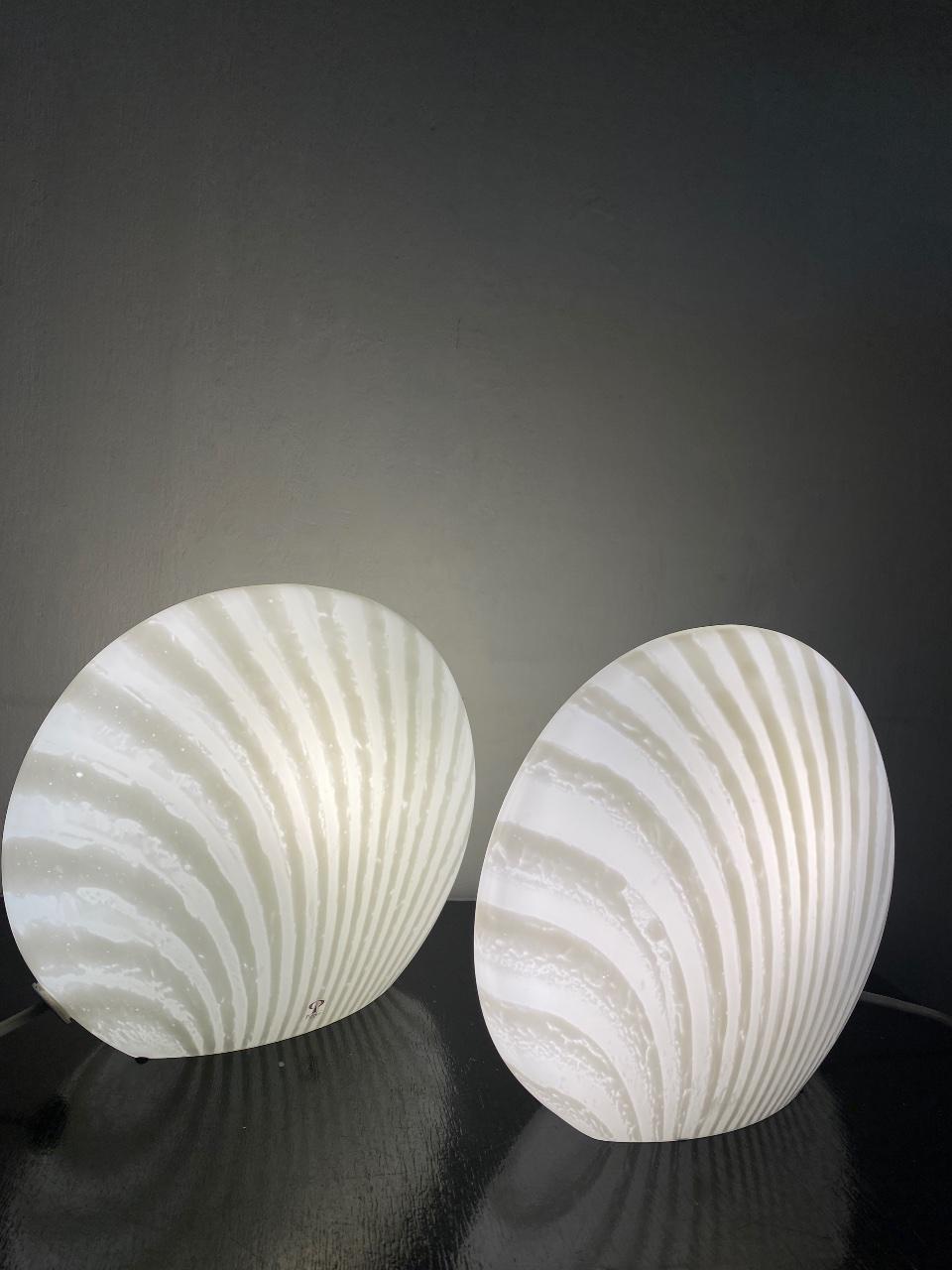 Magical table lamps glass Peill Putzler- Zebra series 1960-set In Good Condition For Sale In The Hague, NL