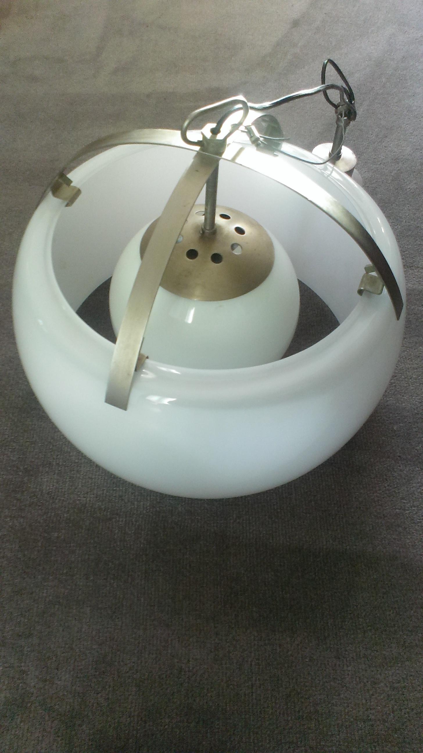 Mid-20th Century Magistretti 'Omega' Mid-Century Modern Glass Pendant for Artemide, Italy, 1961 For Sale