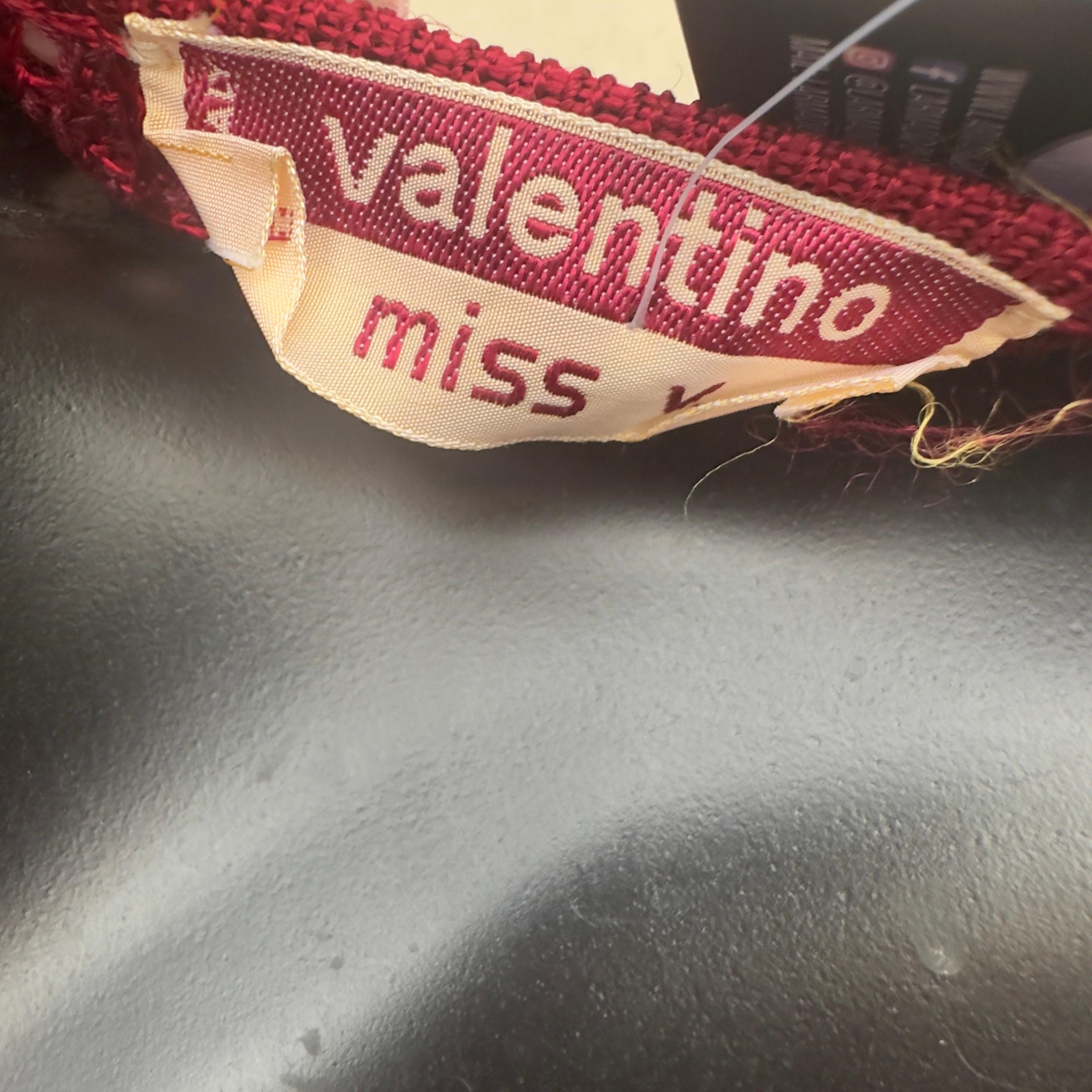 Maglia Valentino anni 80 a retina, mai utilizzata For Sale 3