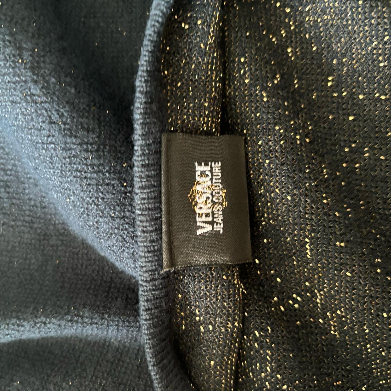 Versace Jeans Couture sweater in excellent Condition For Sale 5