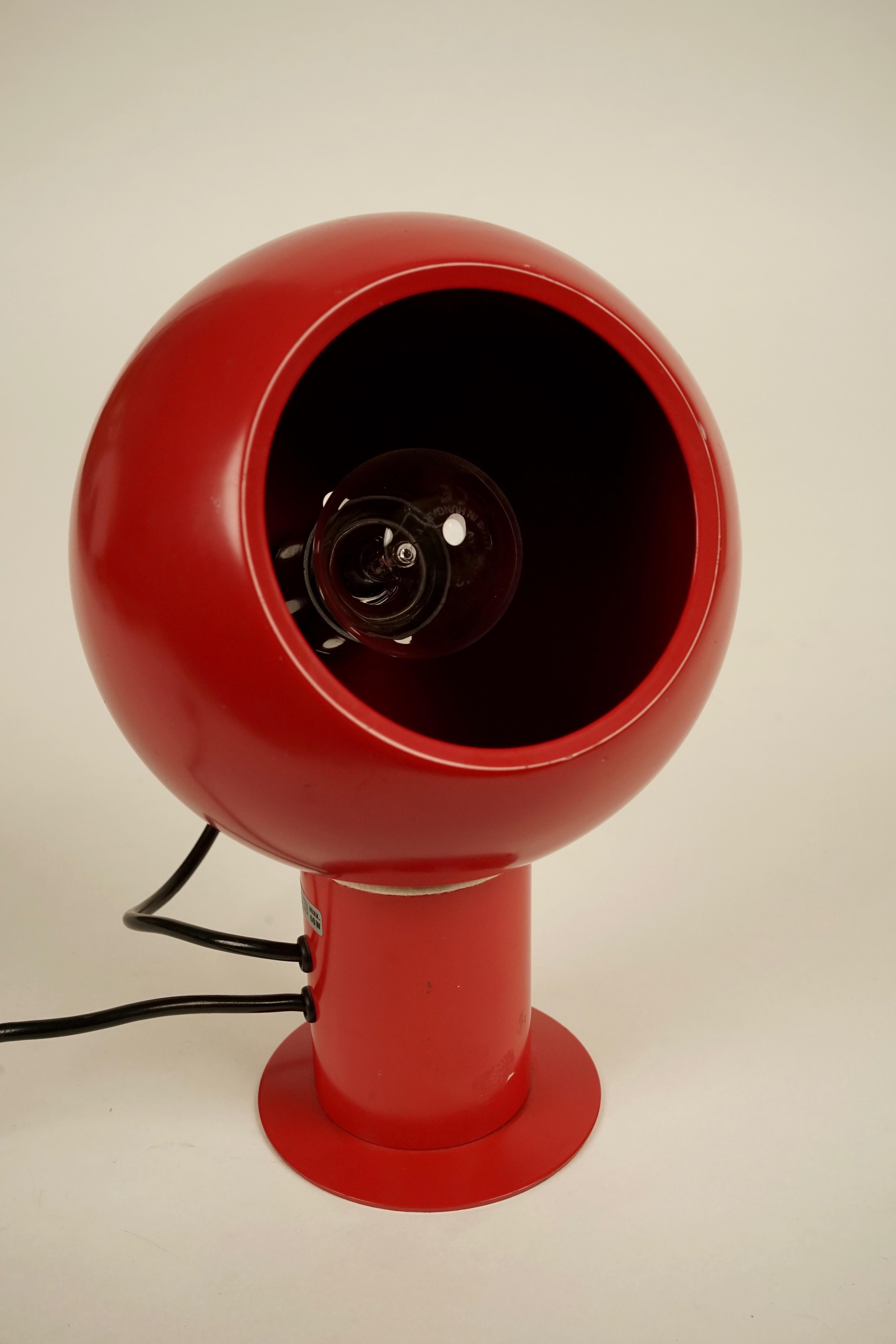 Moderne Lampe de table à boule magnétique des années 1970 en vente