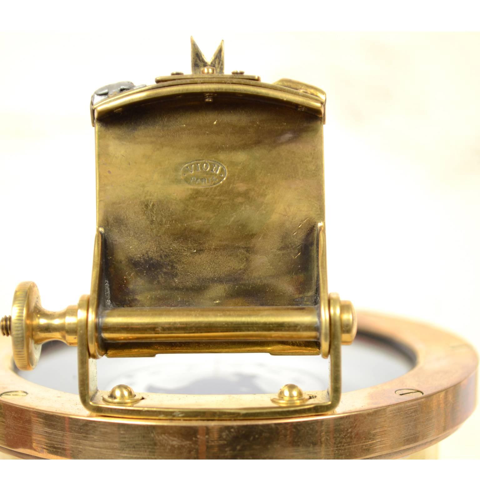 Nautical Brass Magnetic Compass with Original Box by E. Vion Paris, Early 1900 For Sale 7