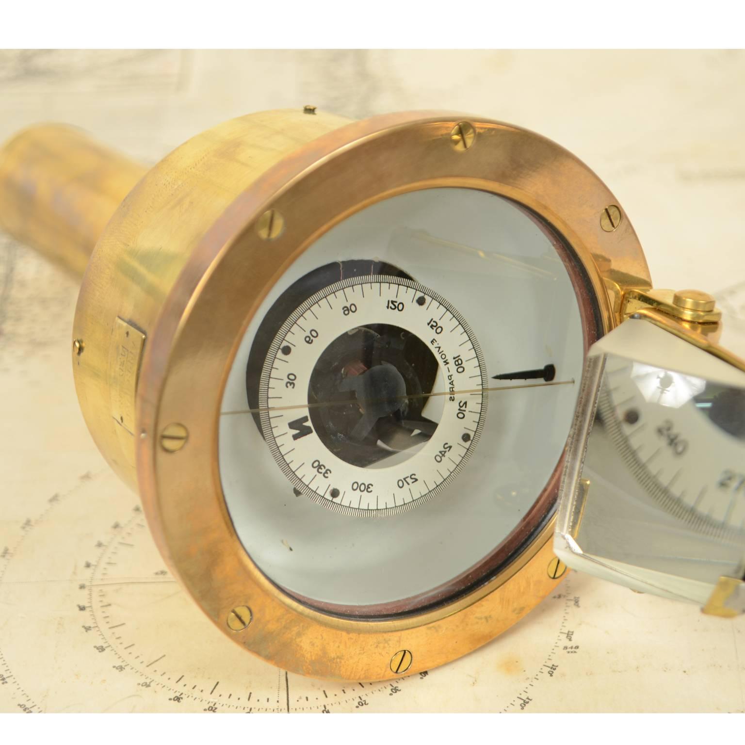 Nautical Brass Magnetic Compass with Original Box by E. Vion Paris, Early 1900 For Sale 11