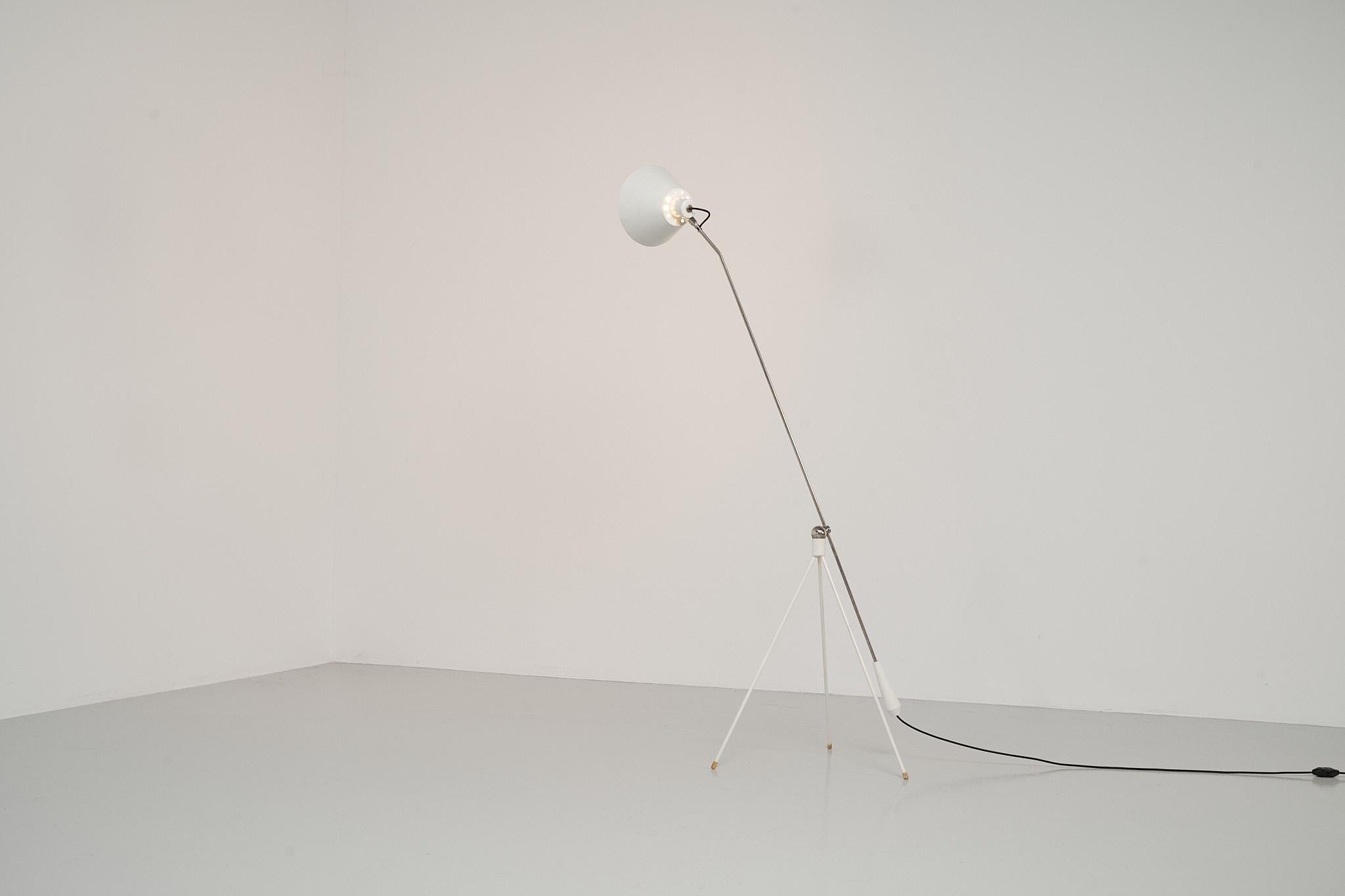 Magneto Floor Lamp White H Fillekes for Artiforte, 1954 For Sale 1