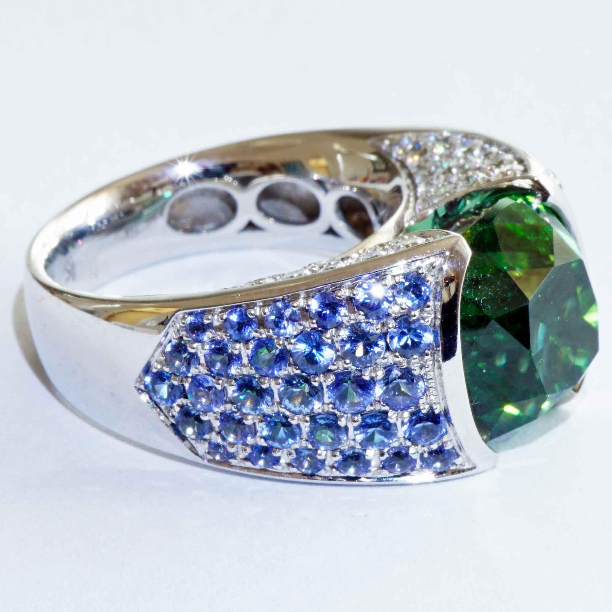 Prächtiger Lagunengrüner 12,56 ct Turmalin Saphir Brillant Ring Investment Edelstein im Angebot 6