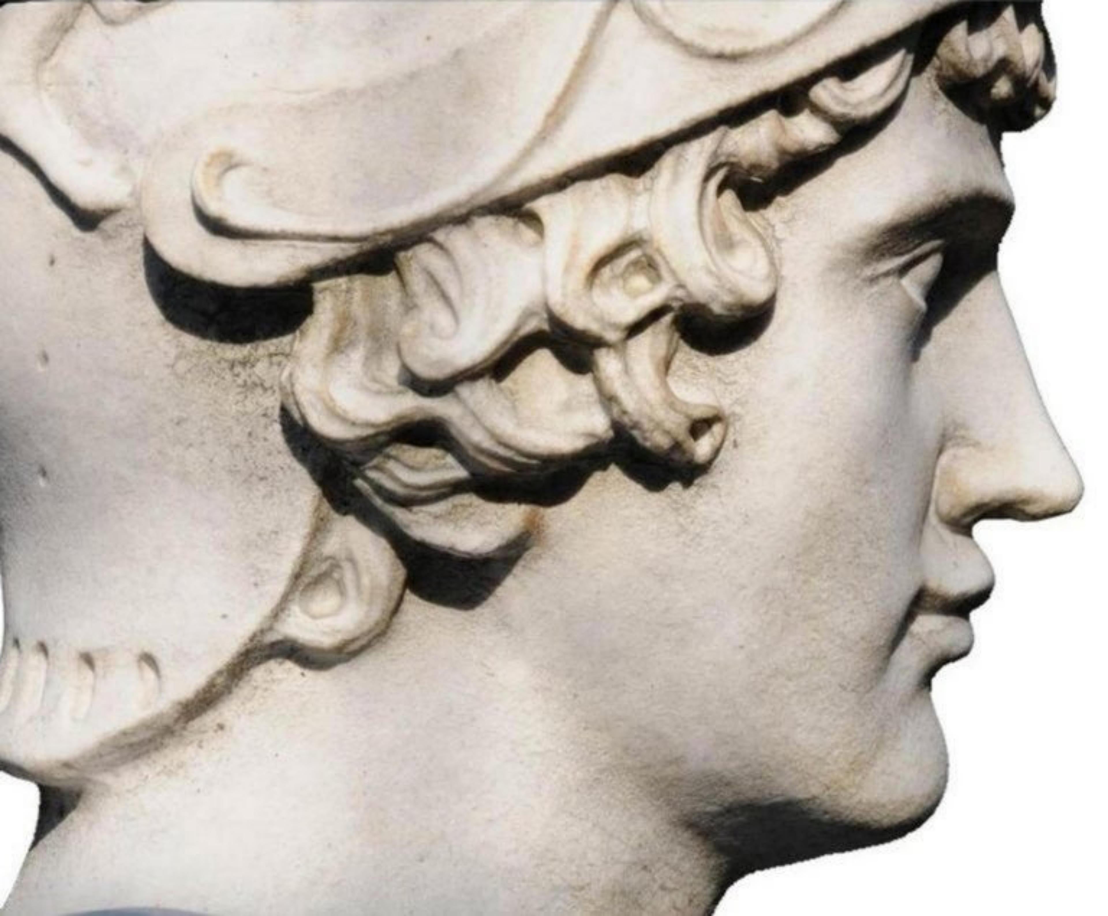 Alexander The Great.
Bust of Carrara White Marble.
20th century.
Copy of a Greek original from the Athens Museum
Measures: Height 90 cm
Width 62 cm
Depth 32 cm
Weight 150 kg
Material: white carrara marble.

Important Note: Transport is understood