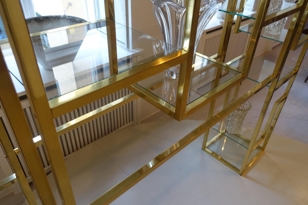 Magnificant 1960s French Brass Shelving Unit In Good Condition In Copenhagen K, DK