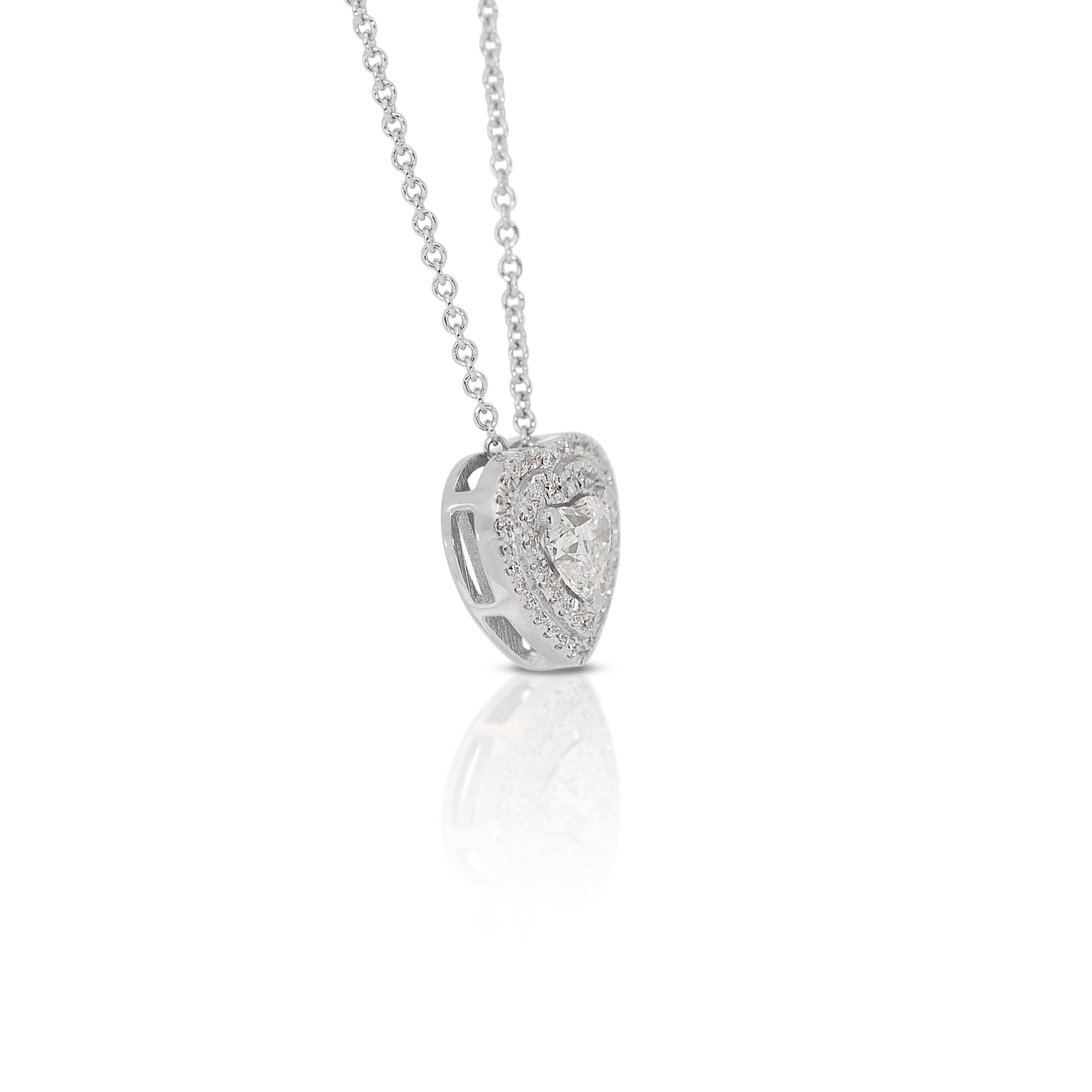 Magnificent 1.01ct Diamonds Double Halo Necklace with Pendant in 18k White Gold In New Condition For Sale In רמת גן, IL