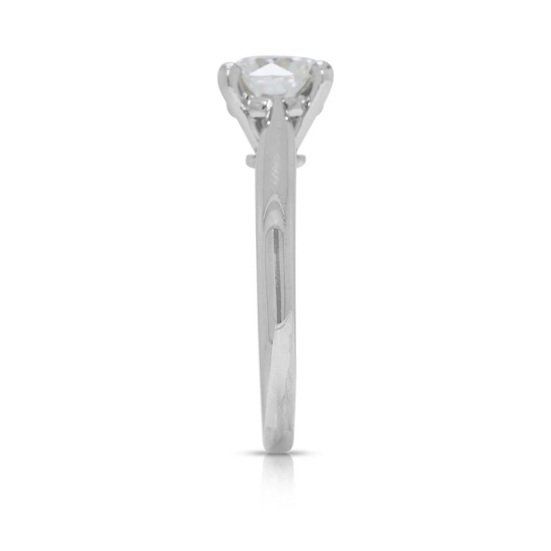 Magnífico anillo solitario de oro blanco de 18 quilates con un diamante natural de 1,01 ct de Cartier en venta 1