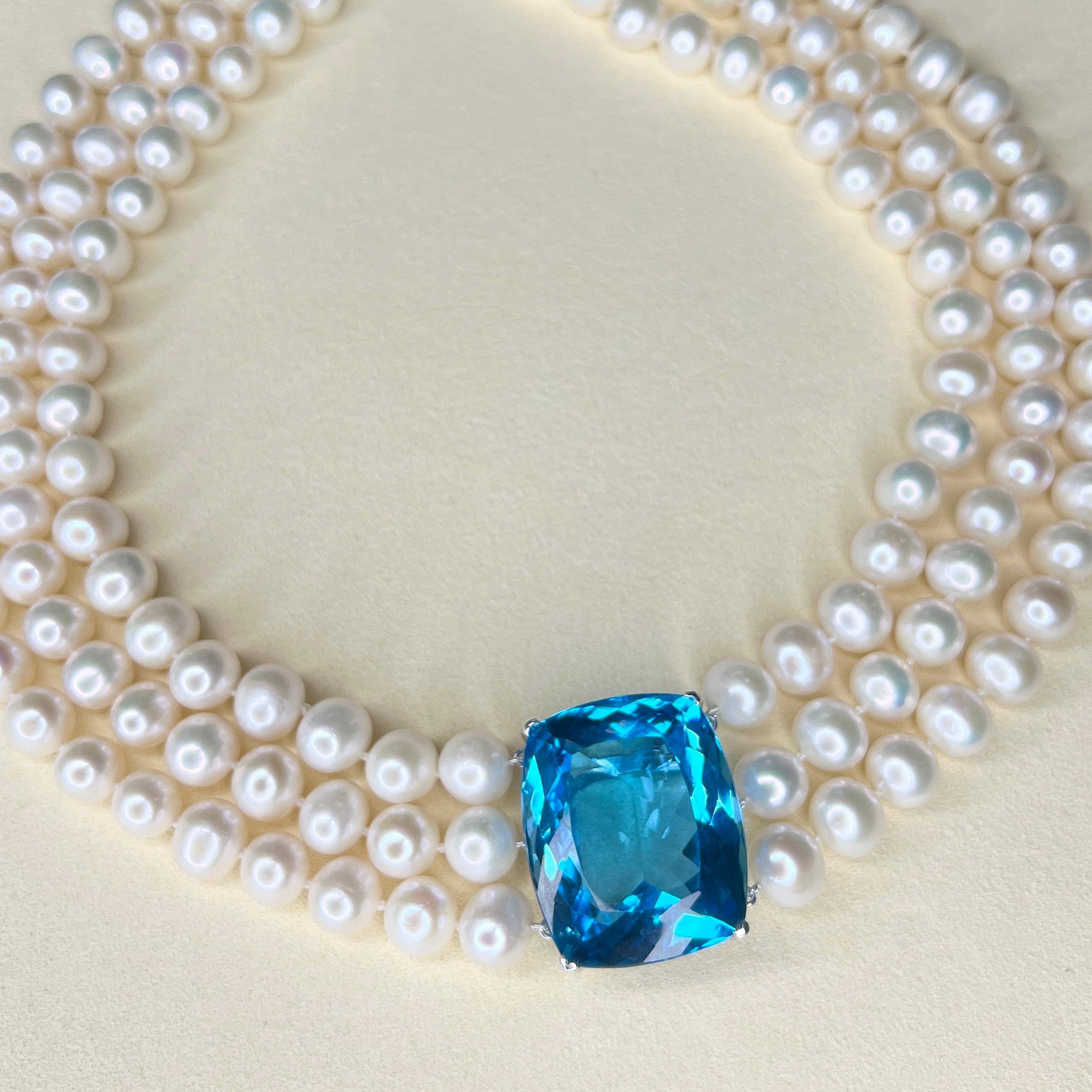 Magnificent 110-Carat Swiss Topaz and Triple-Strand Pearl Statement Necklace For Sale 1