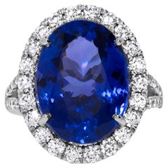 Magnificent 14.92 Carat Oval Tanzanite & Diamond Ring in 18k White Gold