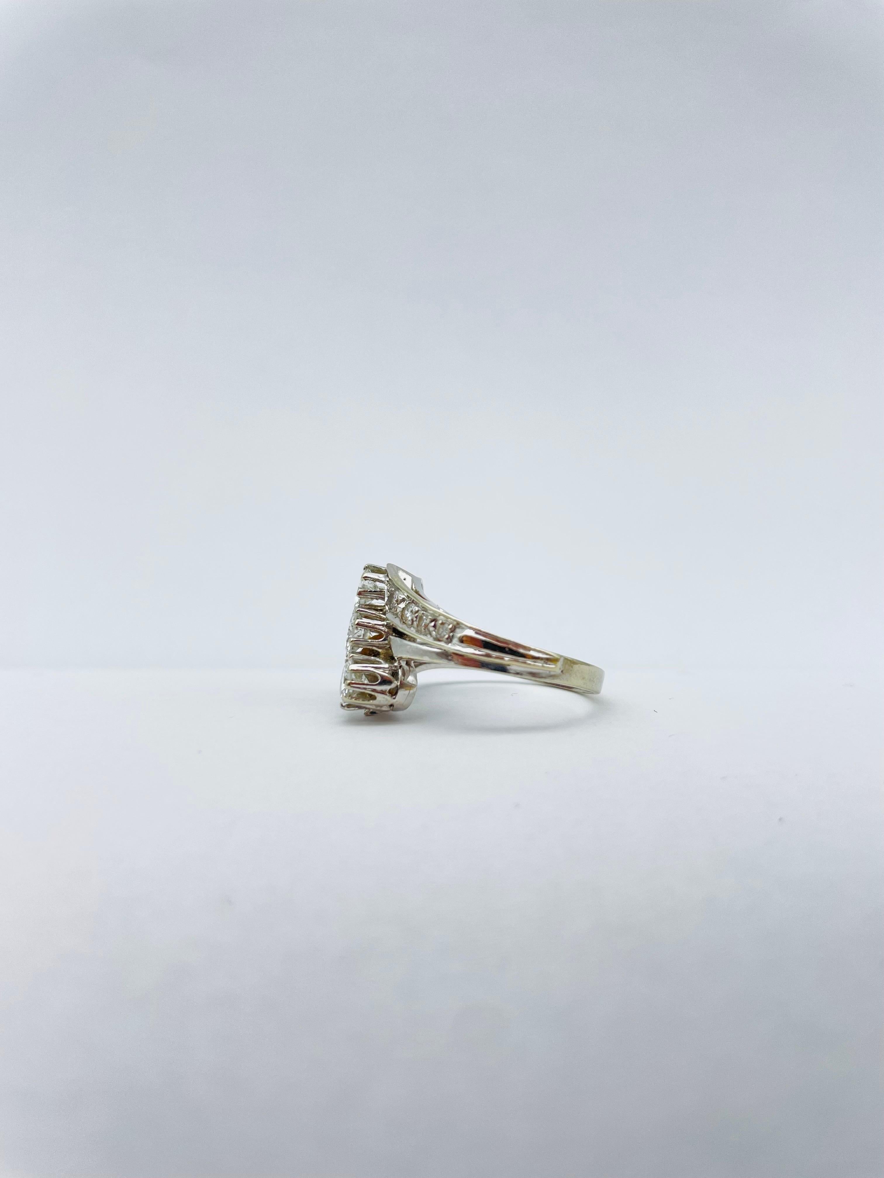Magnificent 14k White Gold Ring with a Trio of Diamonds Each 0.25 Carat  For Sale 4