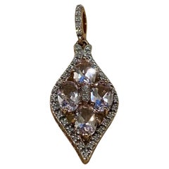 Magnifique pendentif en forme de fleur en or rose 9K de 1,60ct Morganite et diamant