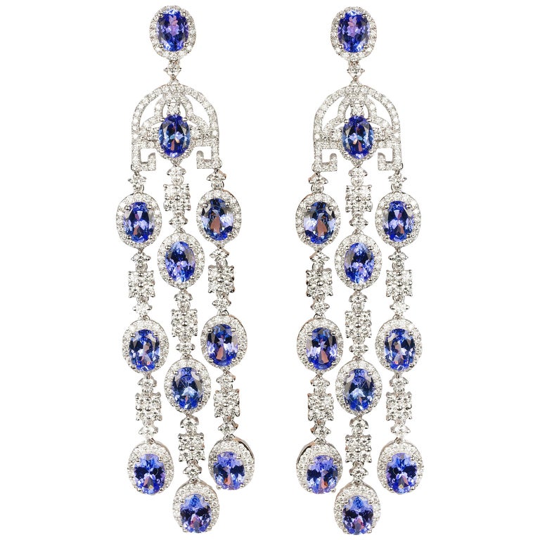 Magnificent 18 Karat Tanzanite Chandelier Earrings For Sale at 1stDibs