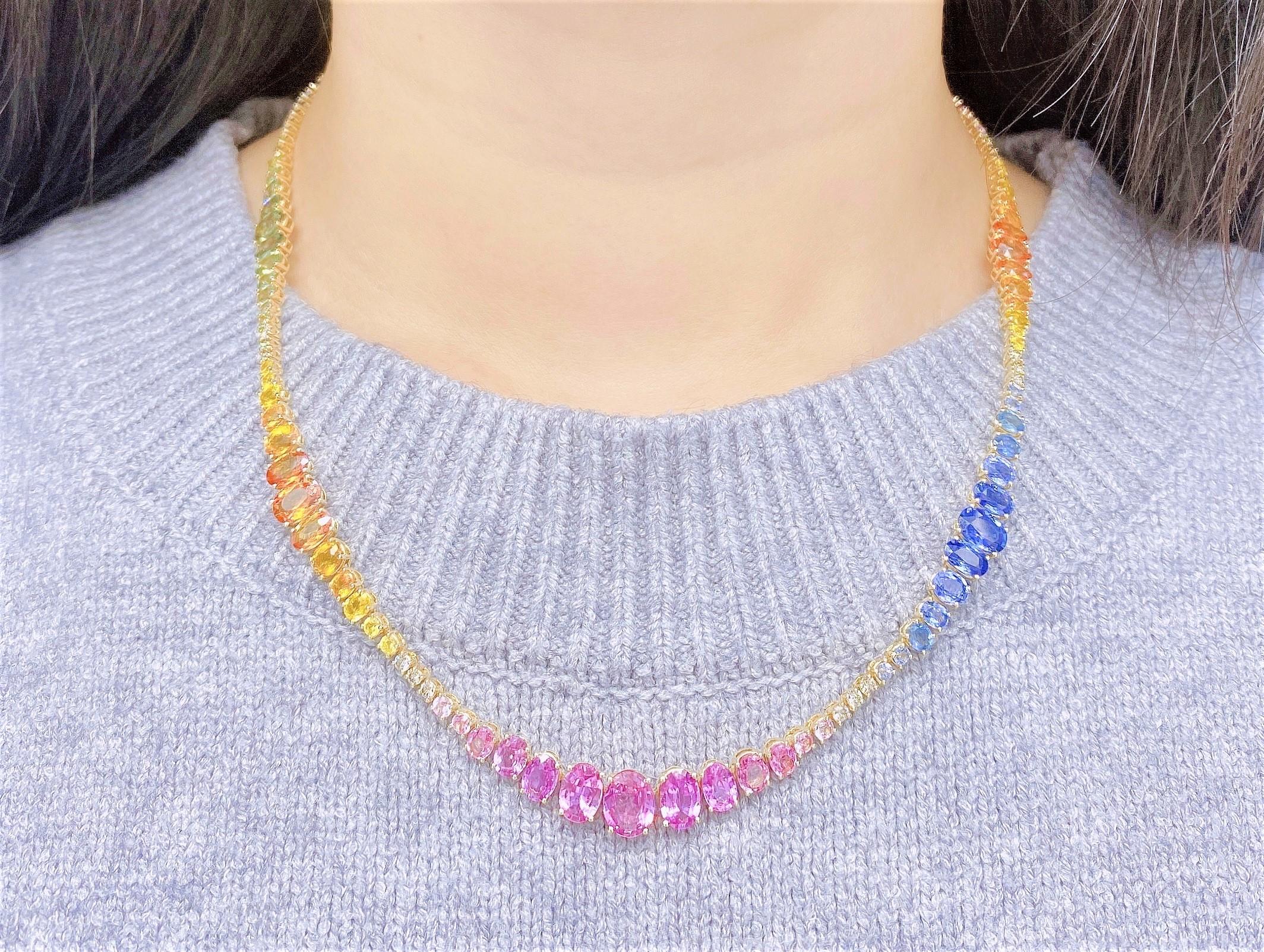 Magnifique collier en or 18 carats 35 carats avec saphirs multicolores arc-en-ciel et diamants Neuf - En vente à New York, NY