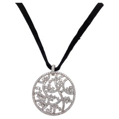 Magnificent 18kt White Gold Pendant Necklace with 3.07ct Brilliant Cut Diamonds