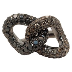 Magnifique bague en or blanc 18 carats avec 5,3 carats de diamants noirs et cognac, Black Rodiu
