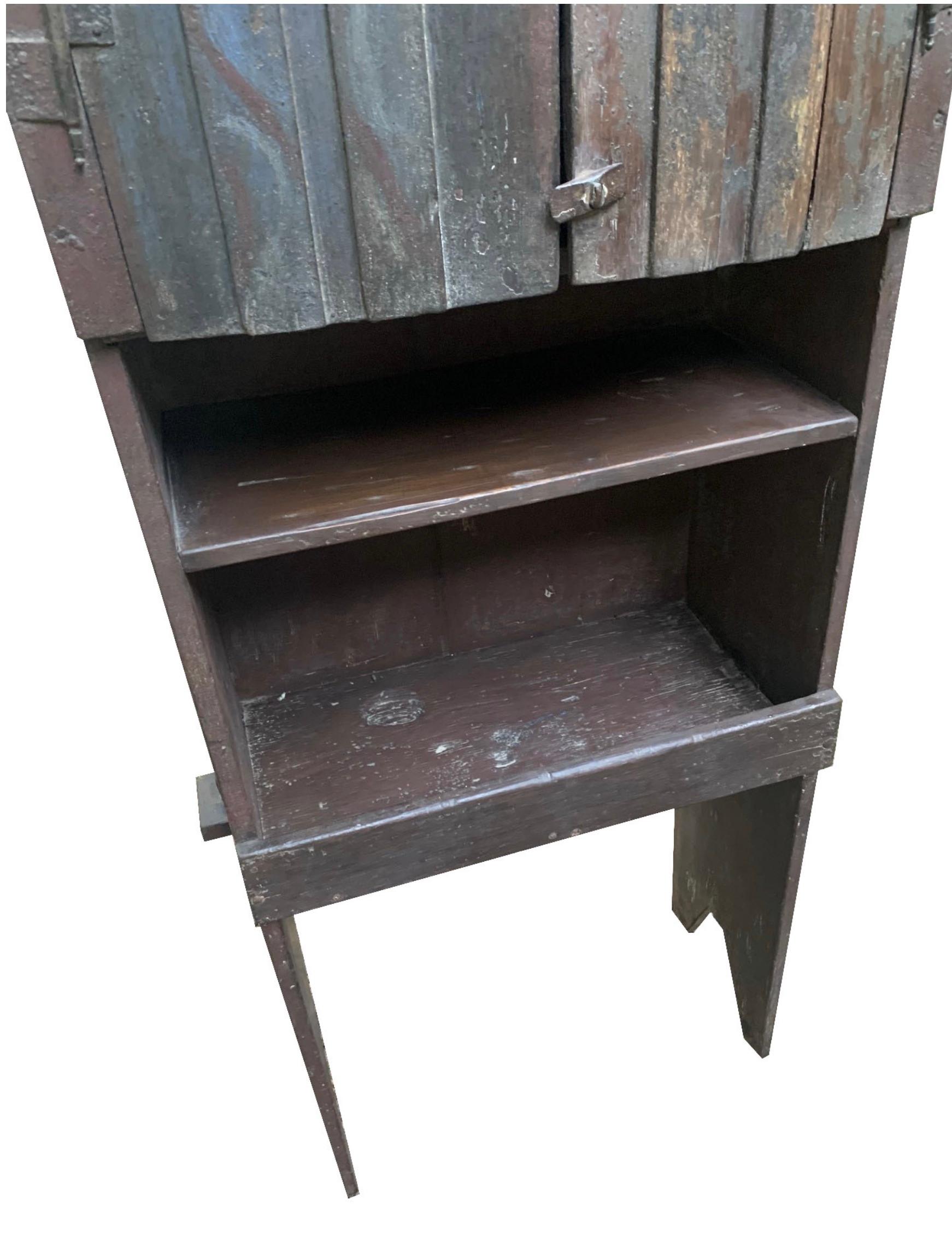 Wood Magnificent 18th-Century Brazilian Shrine -  Minas Gerais Colonial Cabinet For Sale