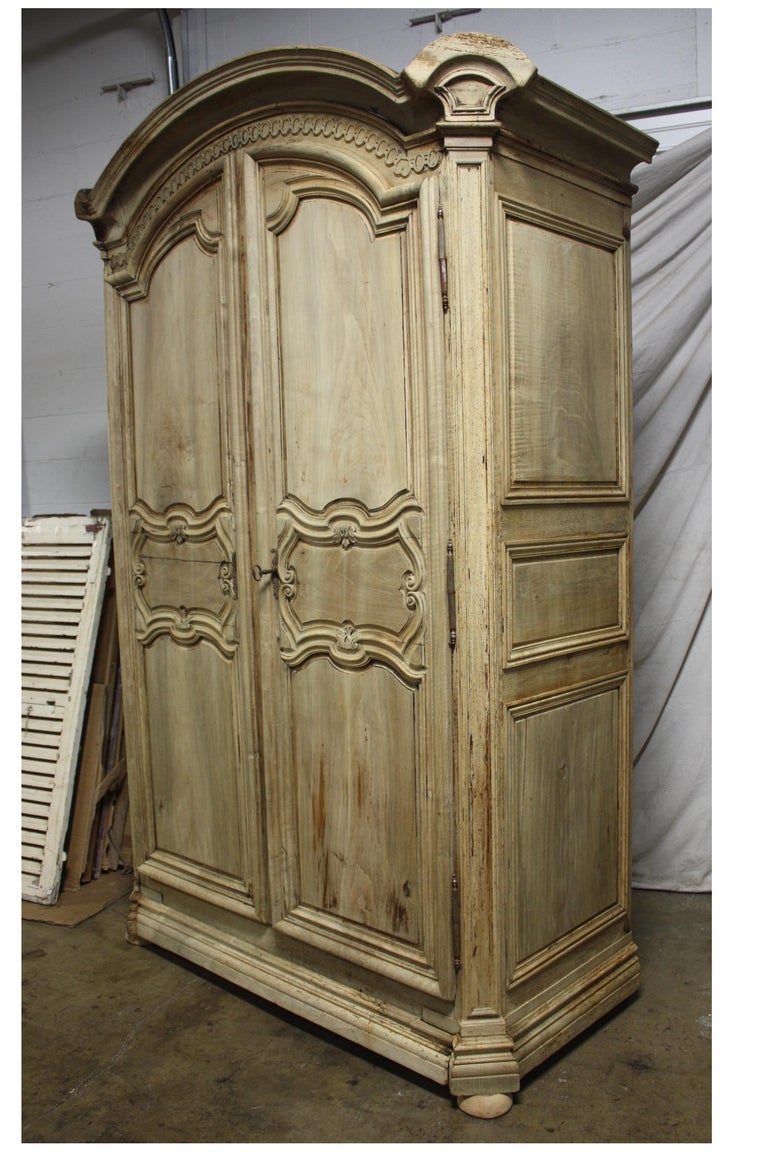 Magnificent 18th Century French Armoire For Sale at 1stDibs