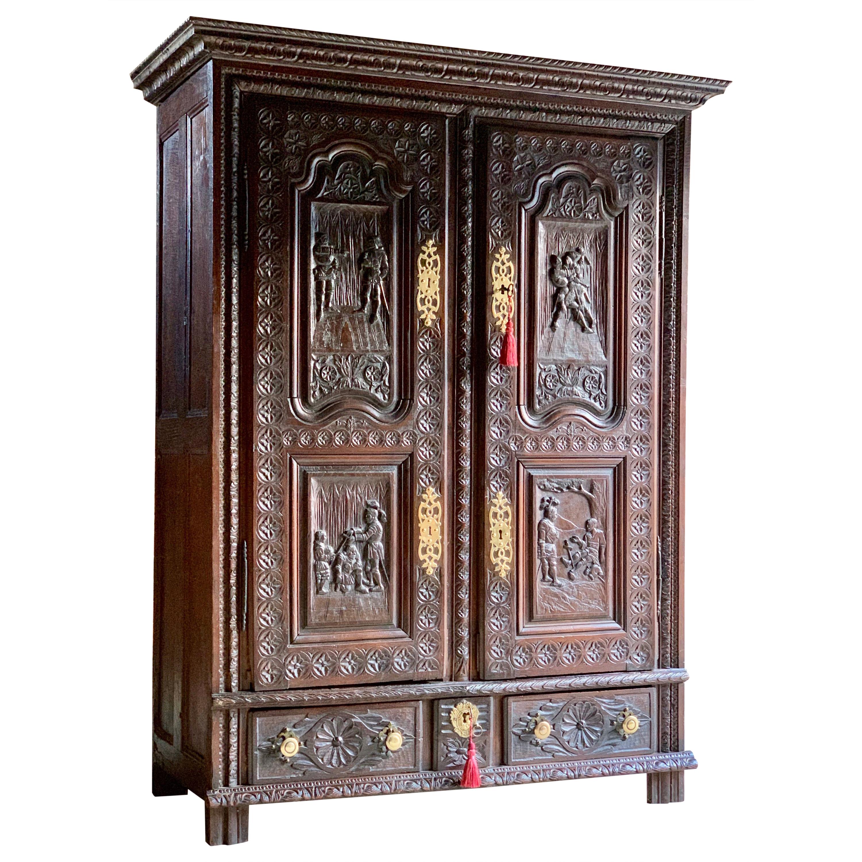 Magnificent 18th Century Oak Cupboard Armoire Heavily Carved, circa 1740