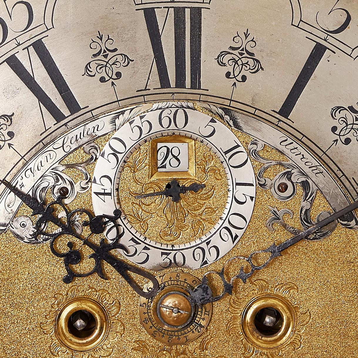 Magnifique horloge hollandaise à long boîtier du 18e siècle en vente 1