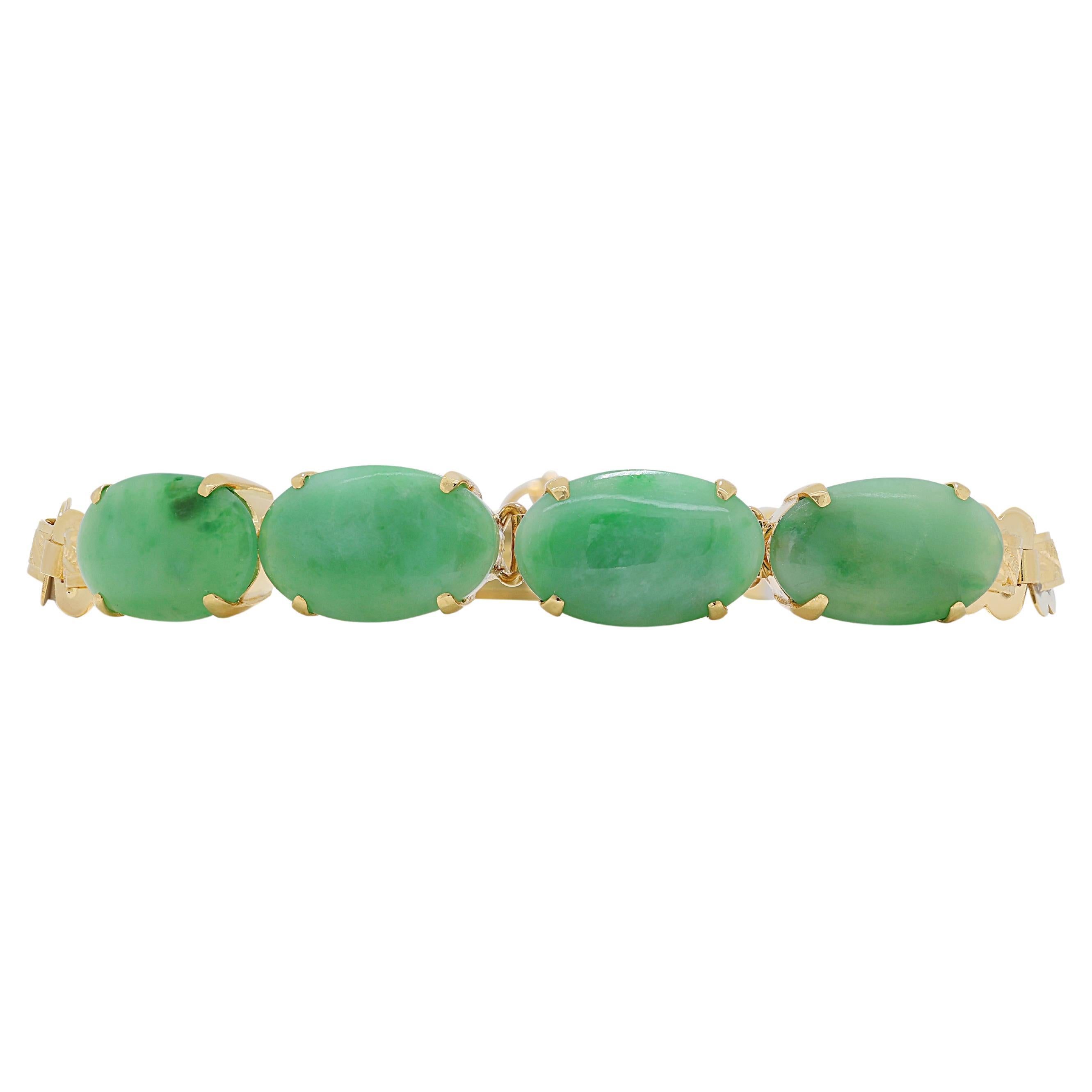 Magnificent 19.17ct Jade-Cabochon Bracelet in 22k Yellow Gold