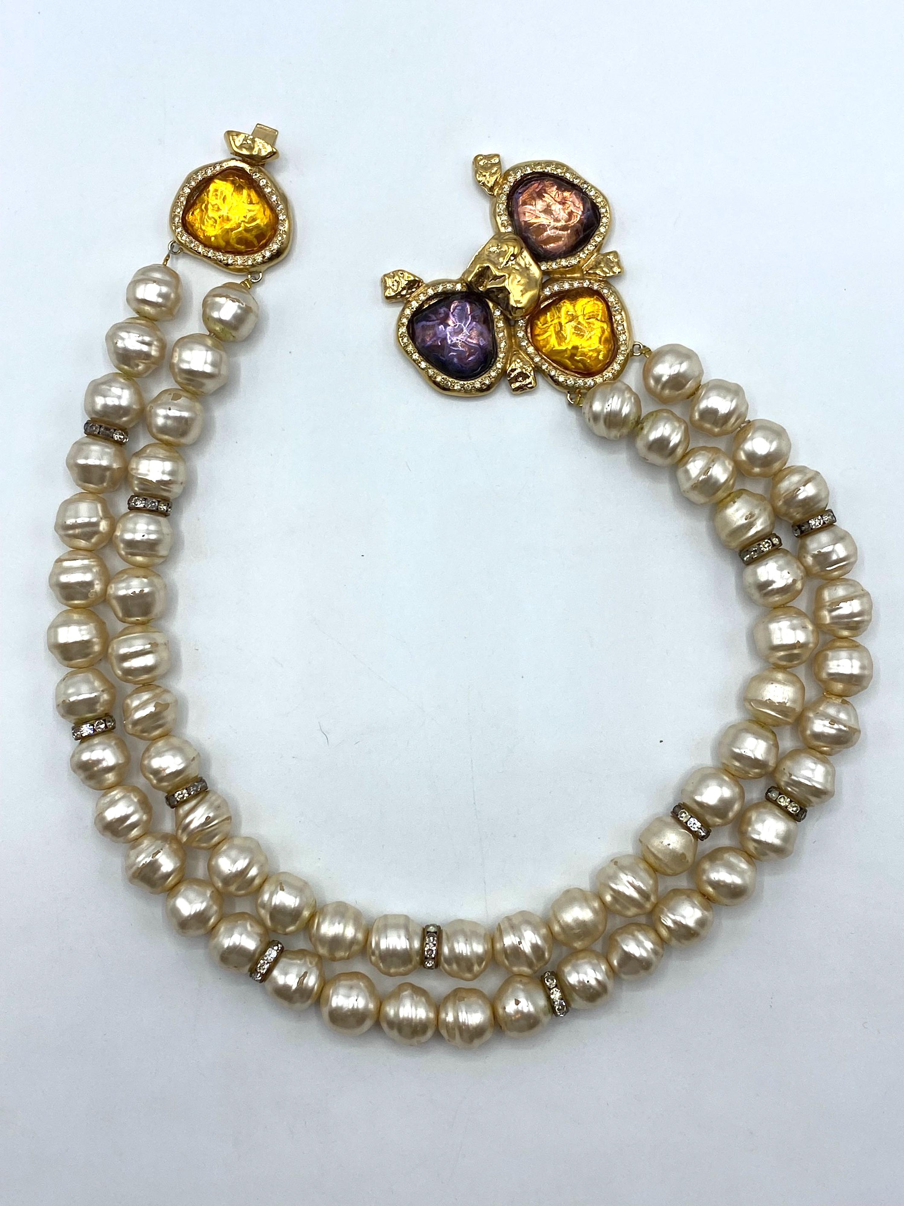 Donna Magnifica collana di perle Yves Saint Laurent by Robert Goossens degli anni '80 in vendita