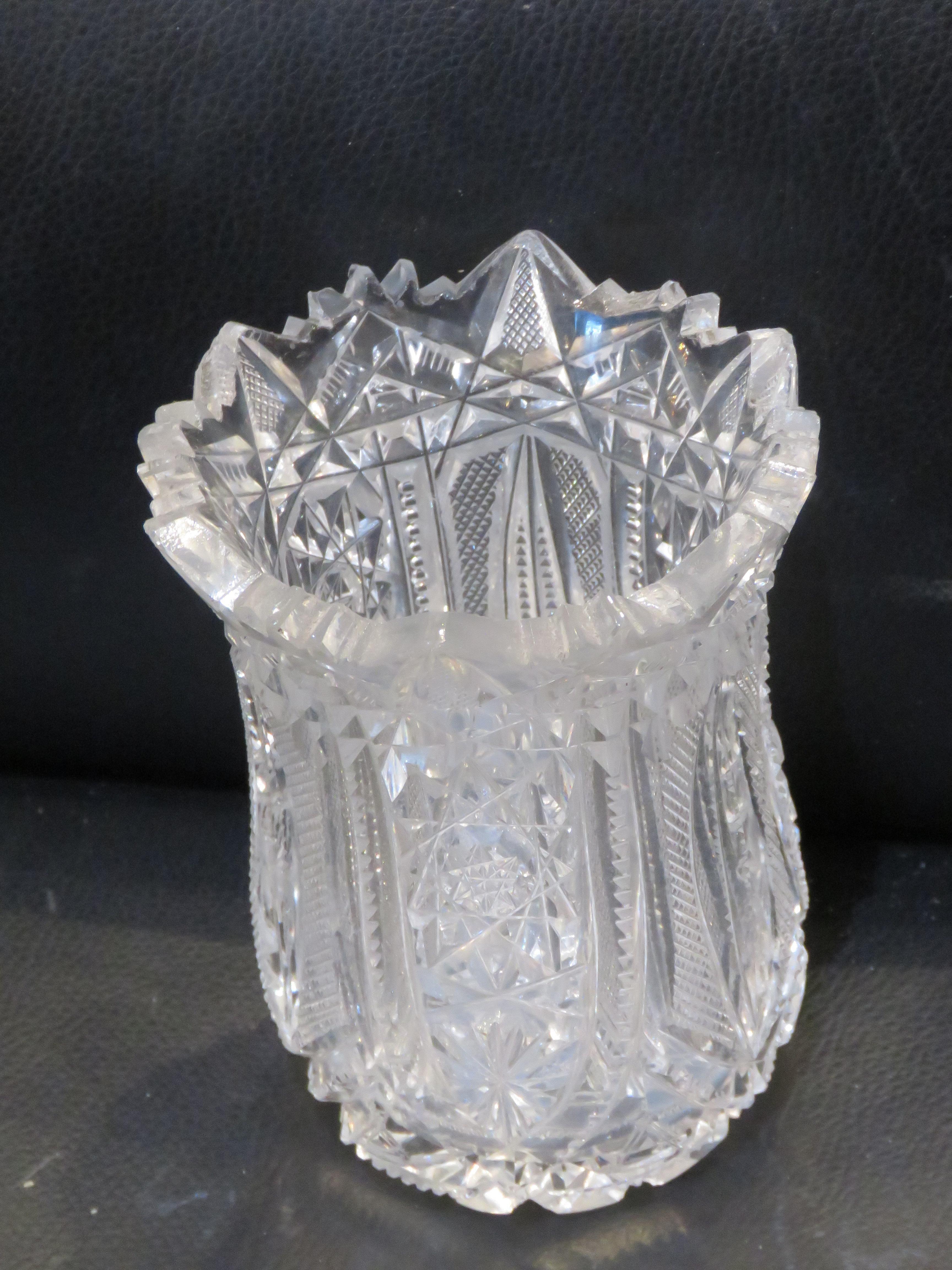 Magnificent 19th Century Fancy Brilliant Cut Dorflinger Etch Vase Candleholder In Good Condition For Sale In New York, NY