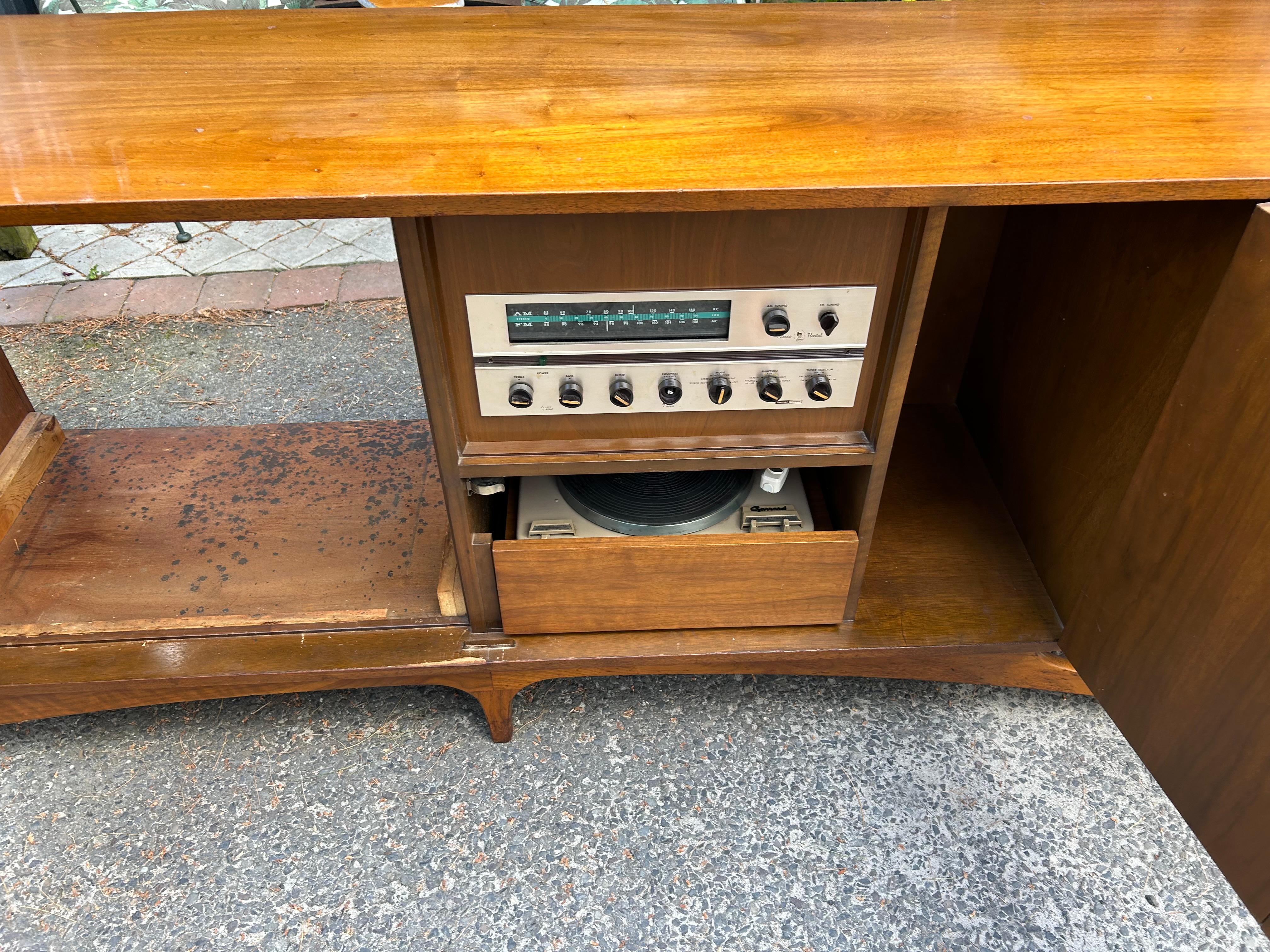 Magnifique meuble bar stéréo de 2 pièces en vente 10