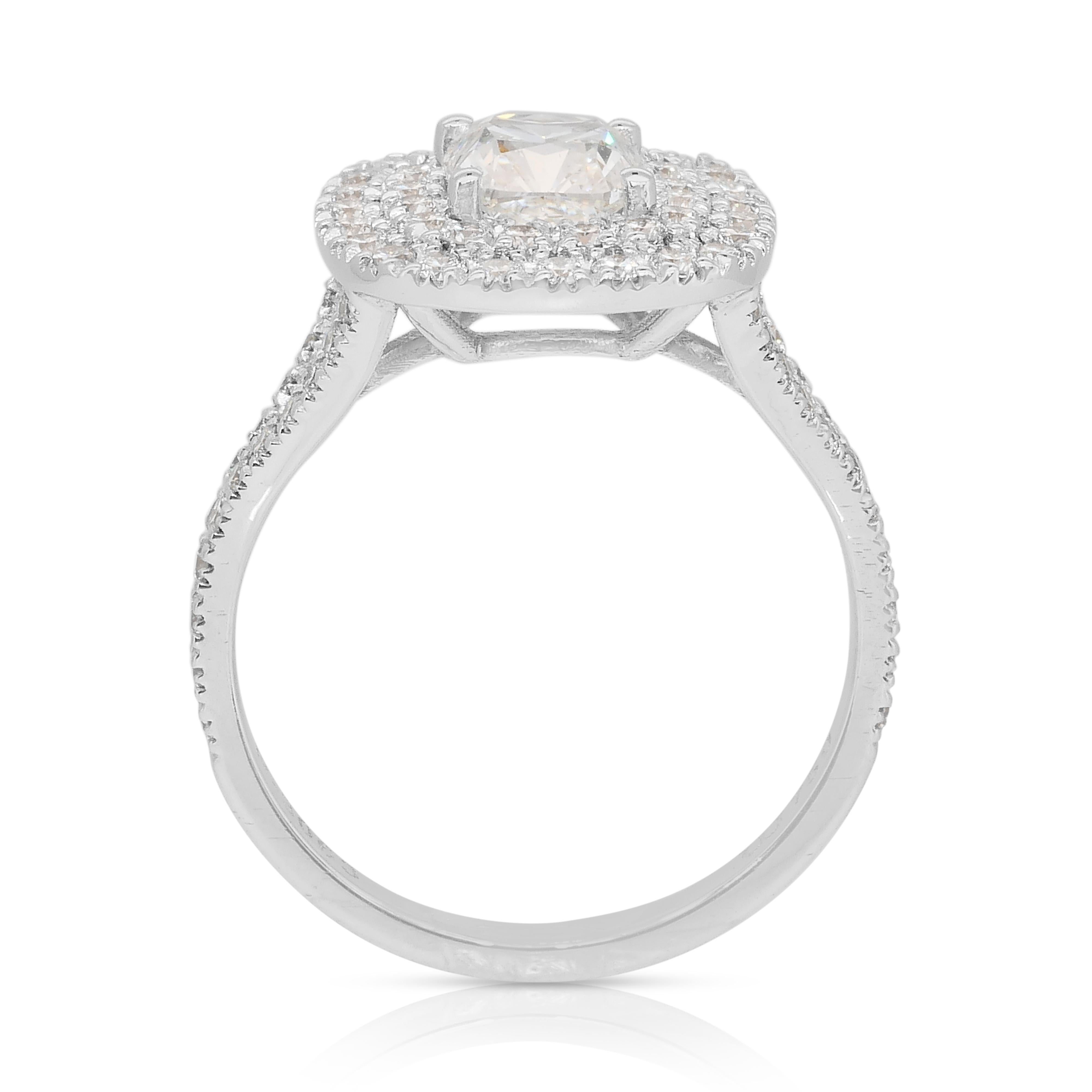 Magnifico anello a doppia aureola con 2,03 carati di diamanti in oro bianco 18 carati - certificato IGI in vendita 4