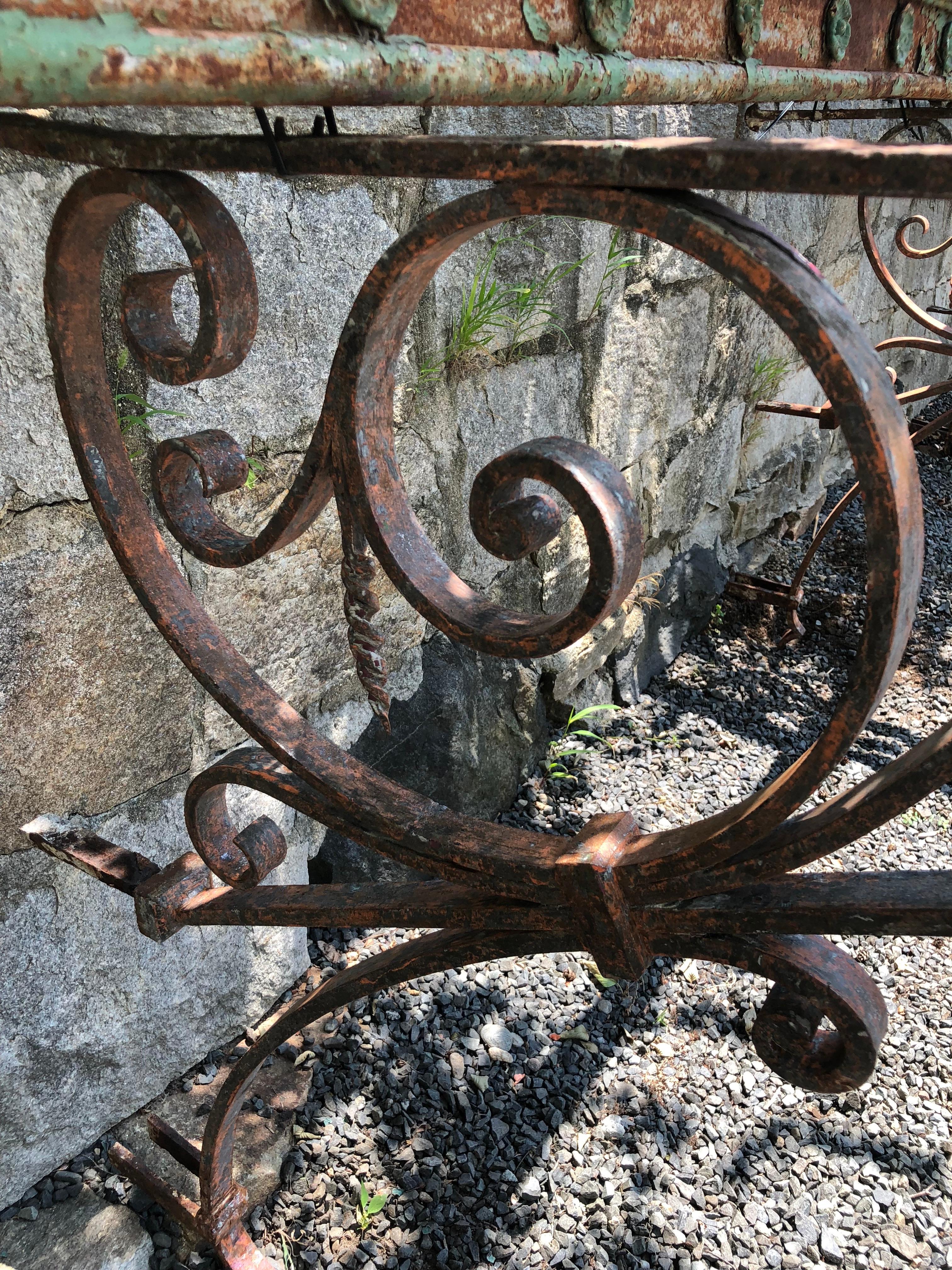 Magnificent 24 Foot Long French Wrought Iron Pergola with Original Brackets For Sale 8