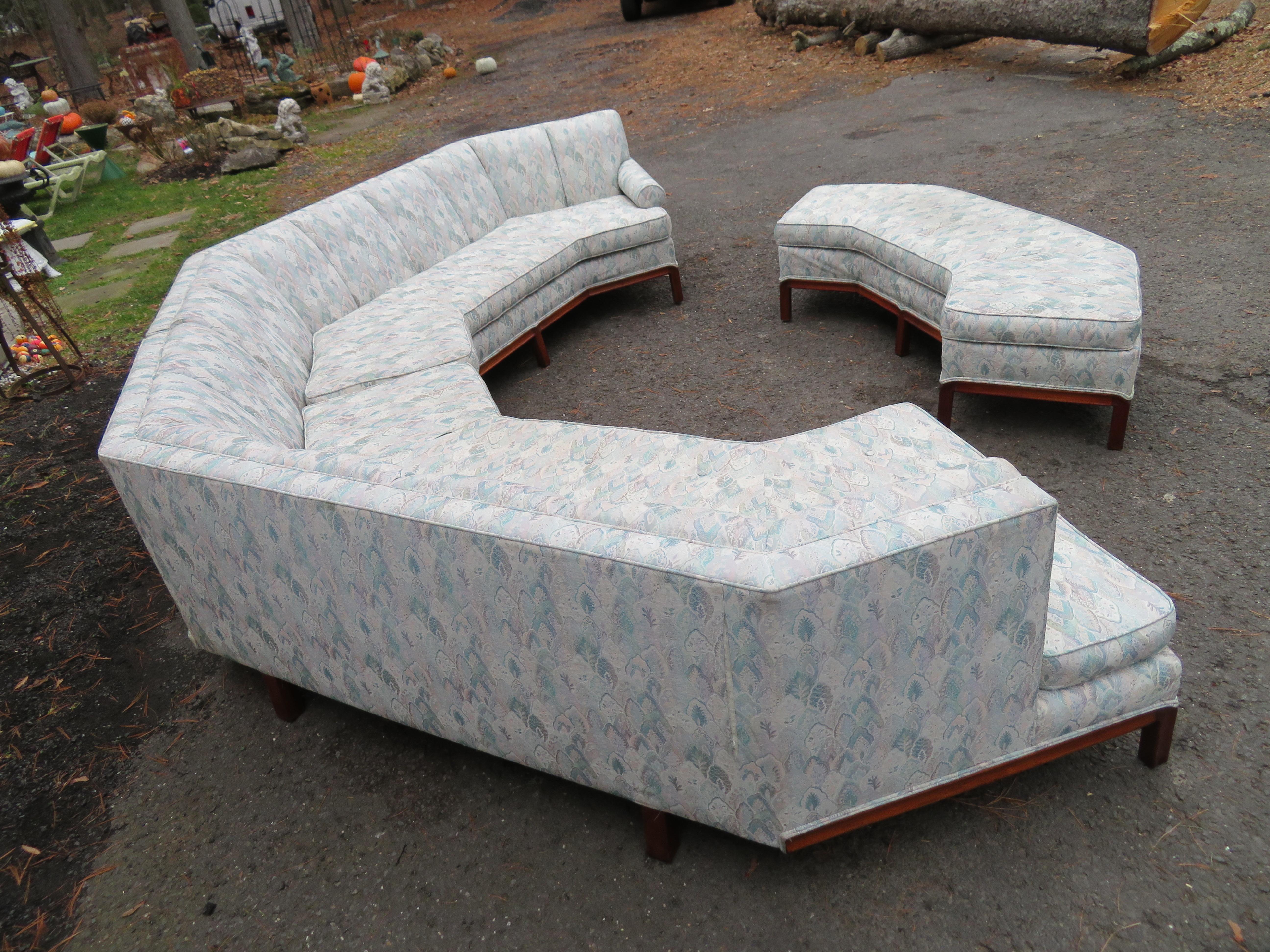 Magnificent 2 piece sectional sofa plus matching bench in the style of Harvey Probber. This wonderful sectional consists of the 2 pieces that make up the sofa and a matching bench. We love the shape of this sectional along with the well crafted
