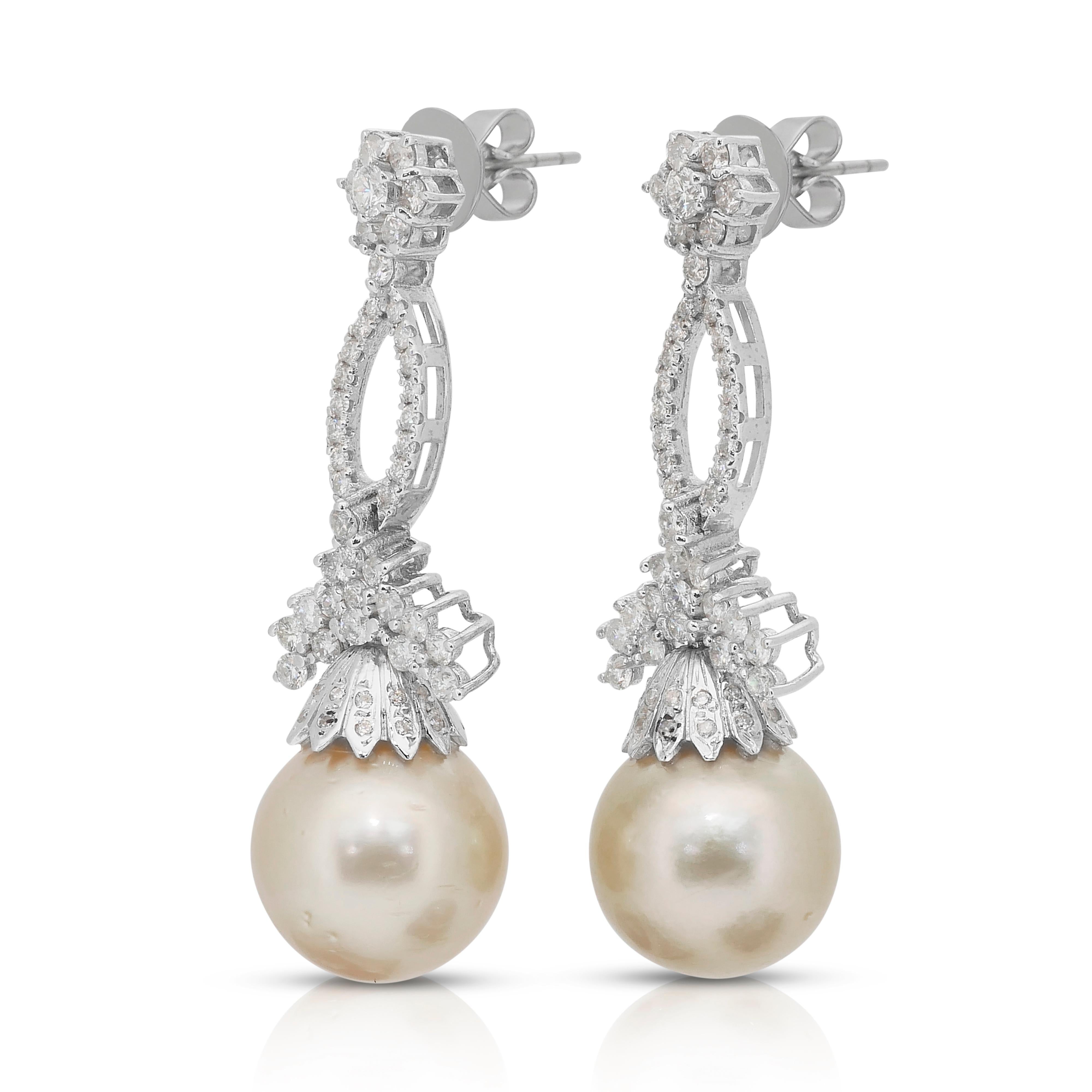 Magnifiques boucles d'oreilles pendantes en perles d'eau salée et diamants de 32.09ct Neuf - En vente à רמת גן, IL