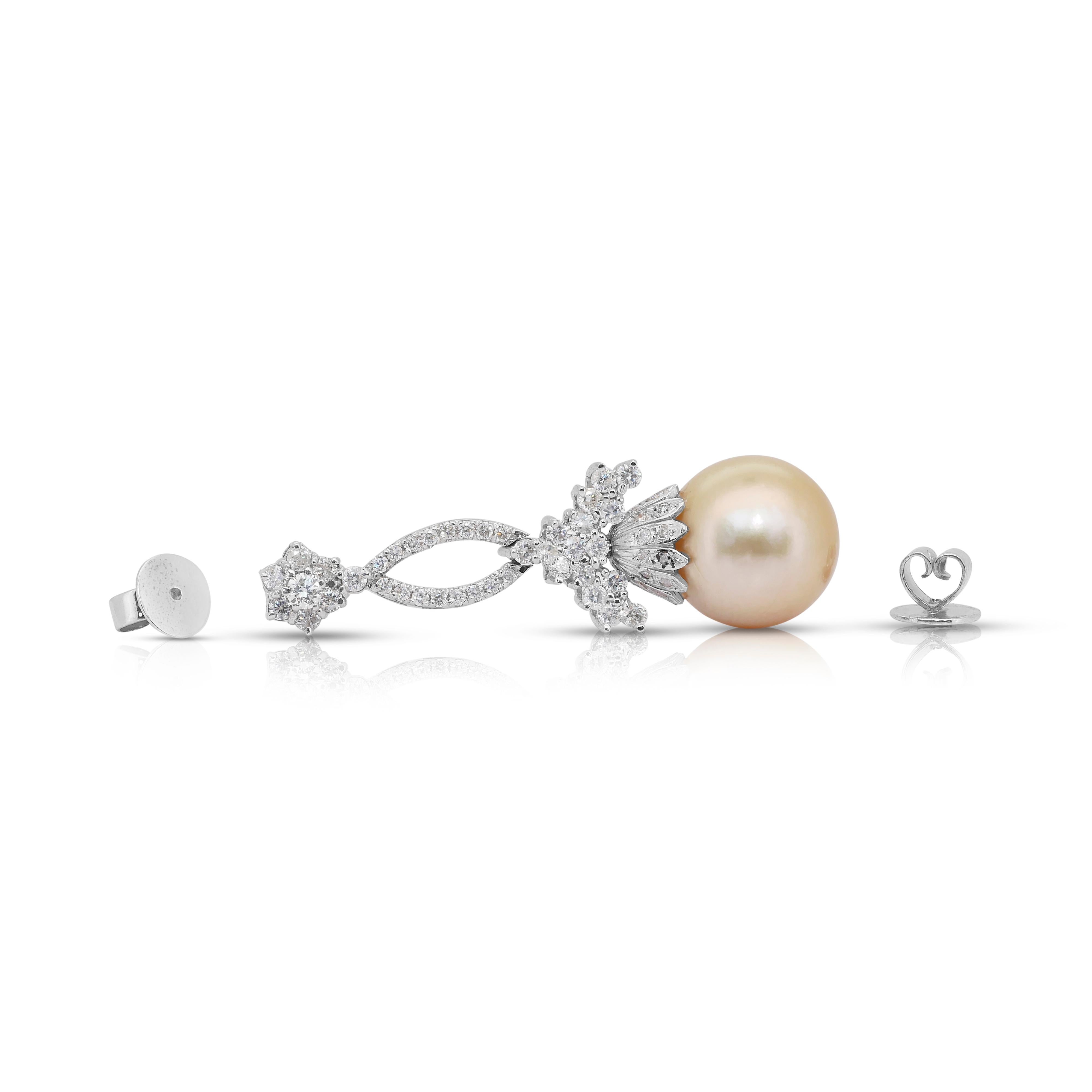 Magnifiques boucles d'oreilles pendantes en perles d'eau salée et diamants de 32.09ct en vente 4