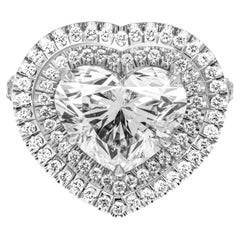 Magnificent 4 Carat Heart-Shaped Diamond Ring Romance meets timeless luxury