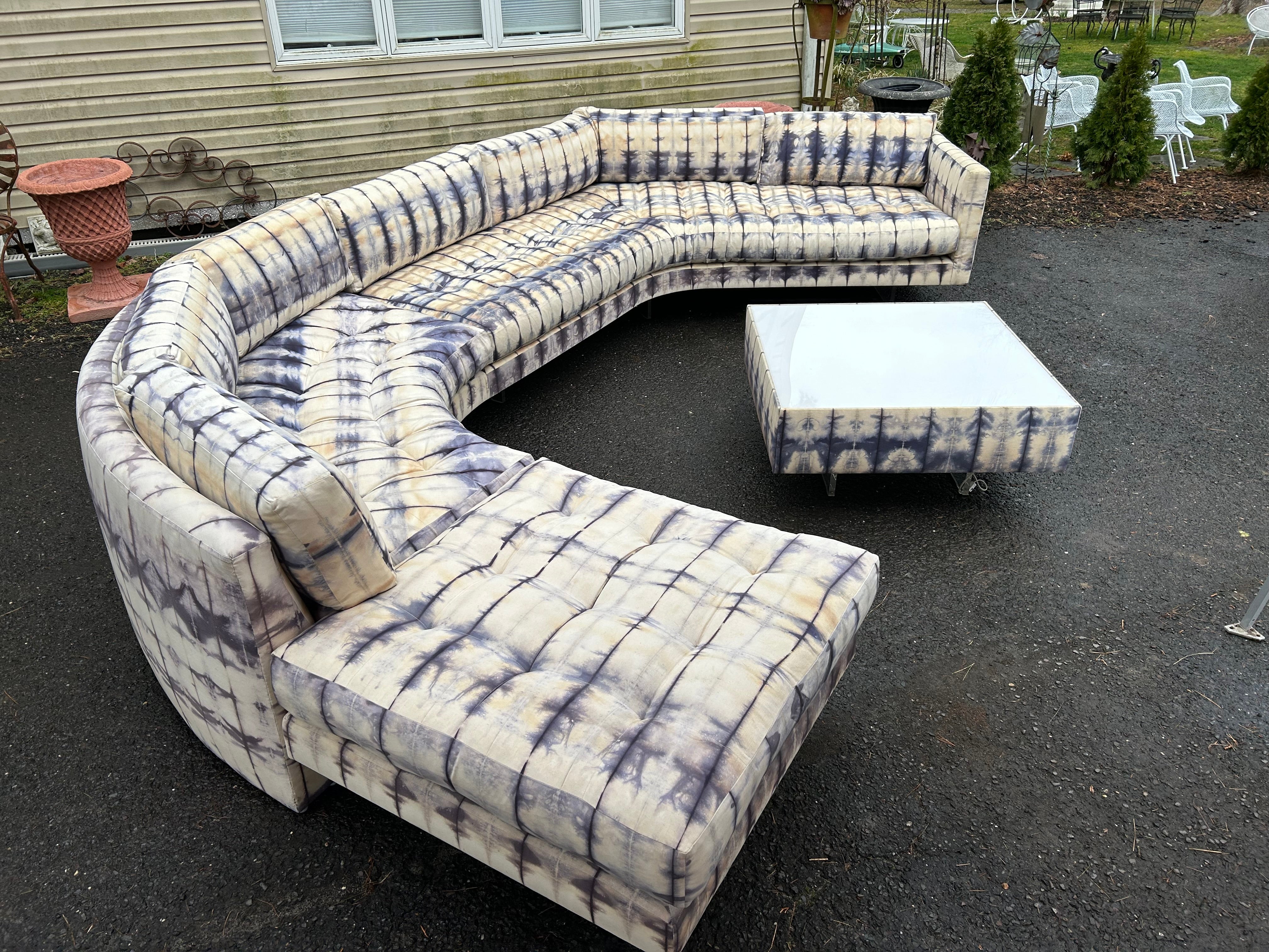 Large 3 piece sectional sofa with matching illuminated coffee table by Vladimir Kagan, Omnibus Collection, American 1975 (signed with original labels). This amazing sofa has been recently upholstered in an sensational nautical tie-dyed canvas