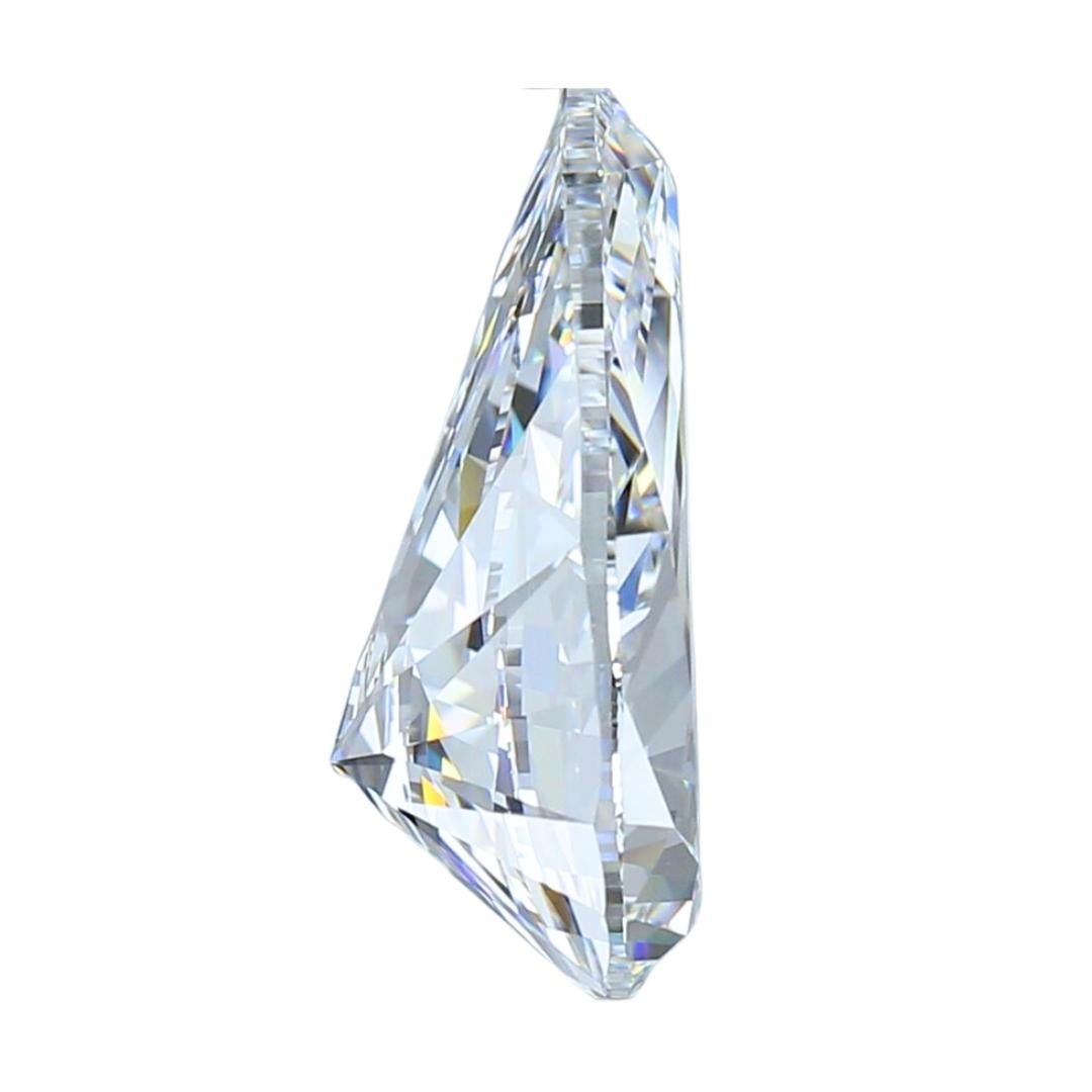 Magnificent 5.01ct Ideal Cut Pear-Shaped Diamond - GIA Certified In New Condition For Sale In רמת גן, IL