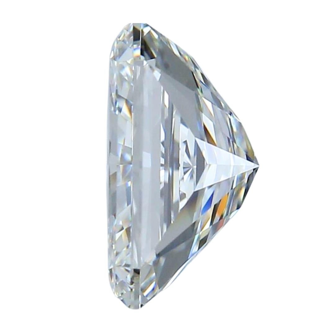Taille radiant Magnifique diamant naturel de 5.03 carats de taille idéale, certifié GIA en vente