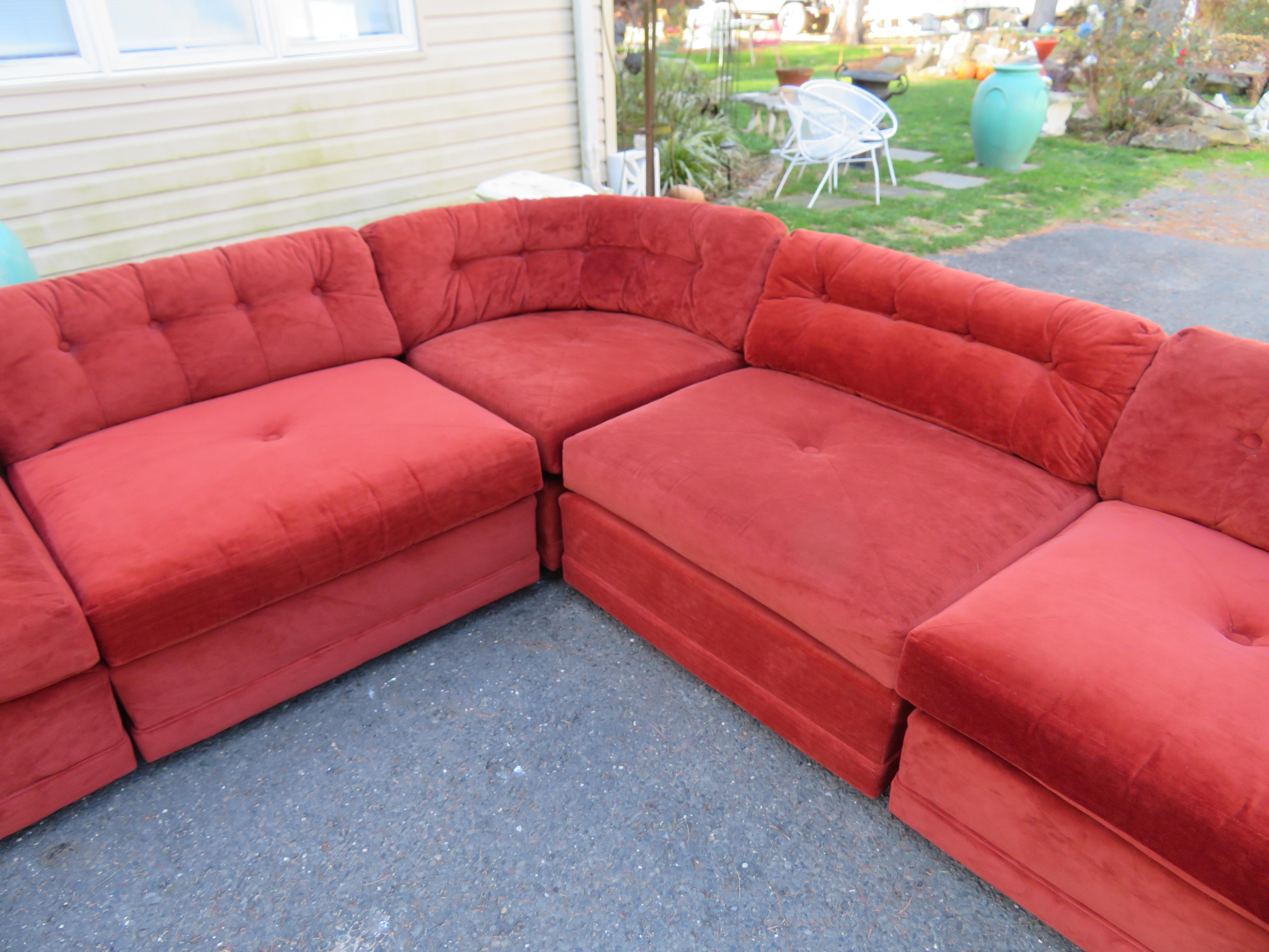 Magnificent 8 Piece Milo Baughman Style Curved Sectional Sofa Mid-Century Modern In Good Condition In Pemberton, NJ