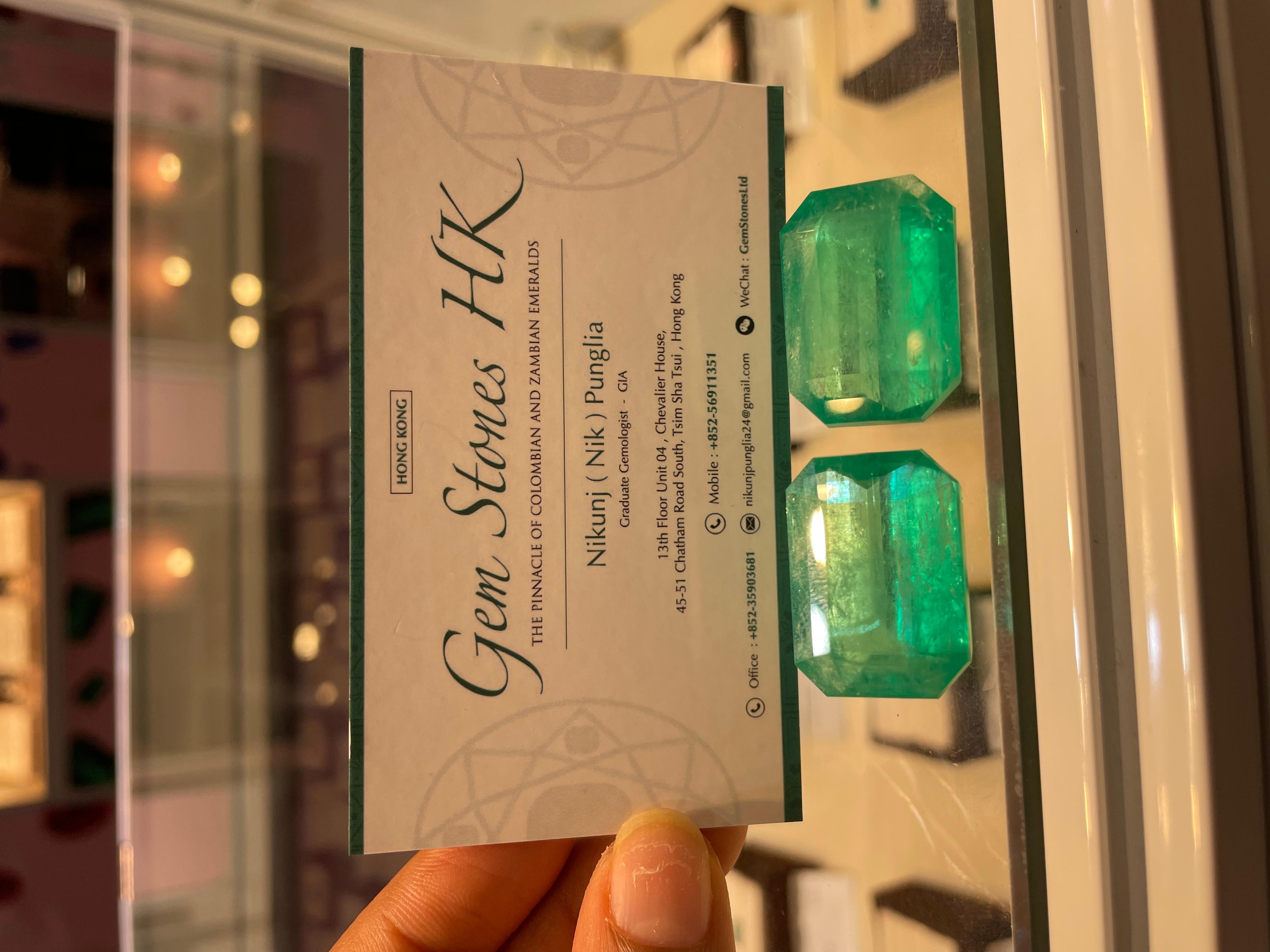 Magnificent 81.65 cts Colombian Emerald Pair  Octagon Cut  CD Certified (Minor In New Condition For Sale In Hong Kong, HK