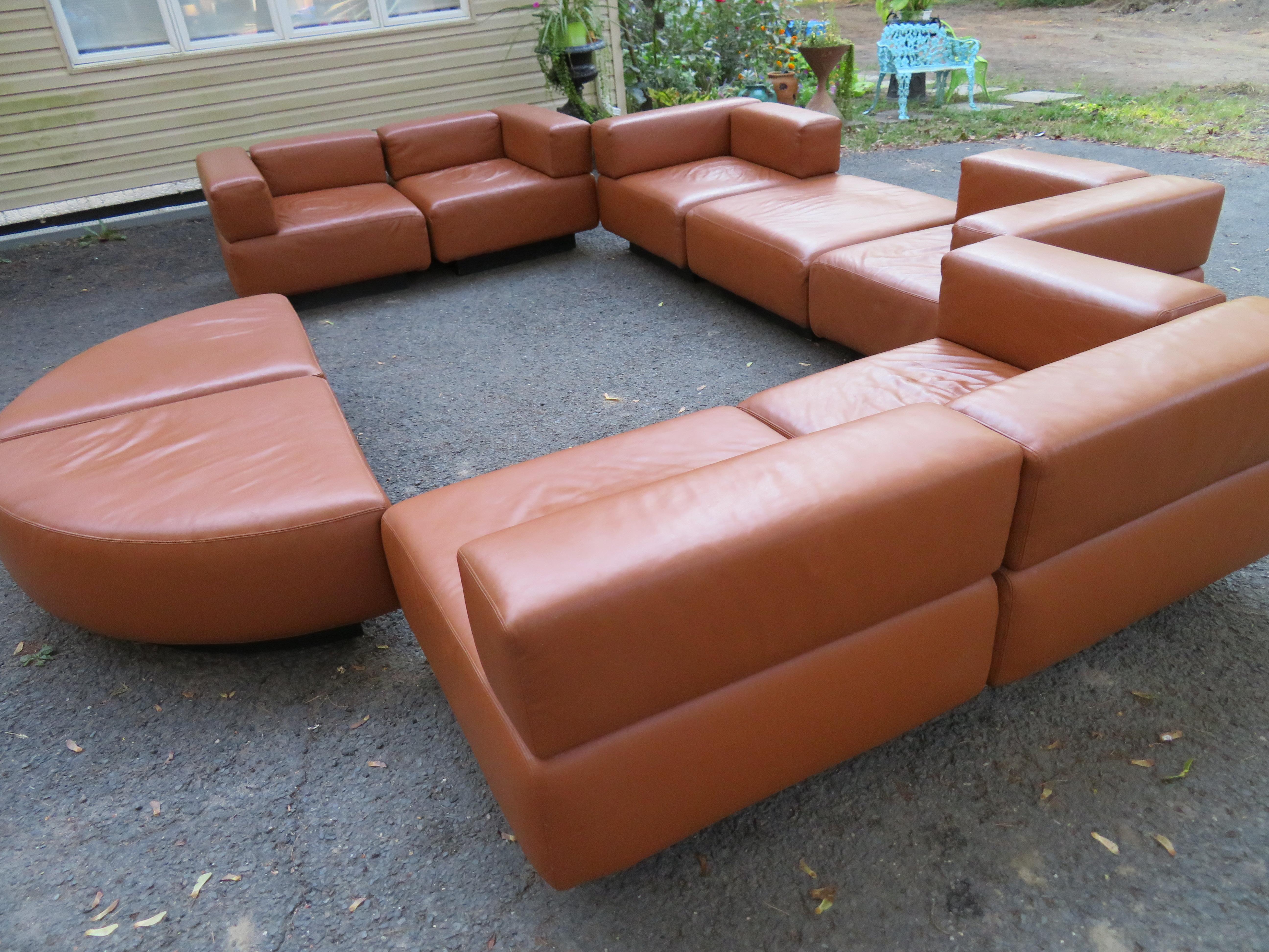 Magnificent 9-Piece Harvey Probber Caramel Brown Leather 'Cubo' Sectional Sofa For Sale 6