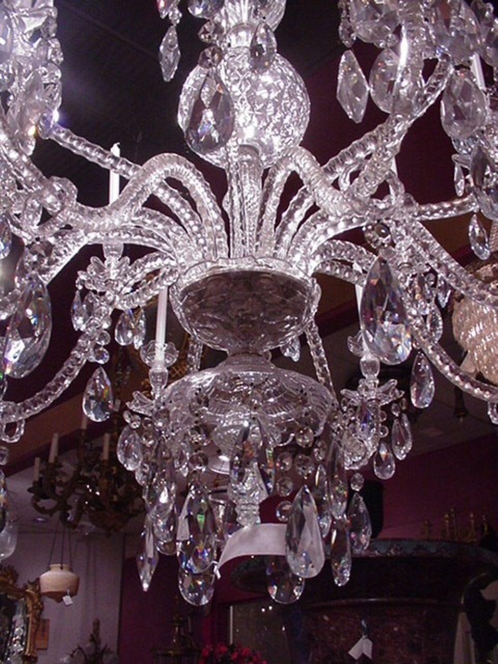 Magnificent All Crystal English Chandelier In Good Condition For Sale In Atlanta, GA