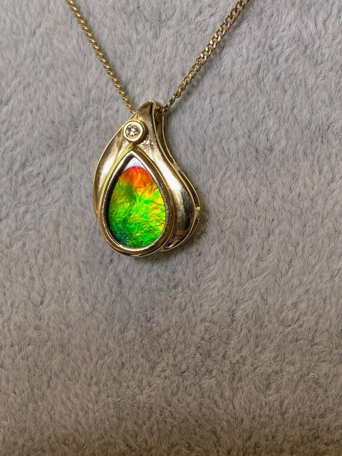 Magnificent Ammolite & Diamond Pendant in 14K Yellow Gold 585. Vintage 1970's. In Excellent Condition In MELBOURNE, AU